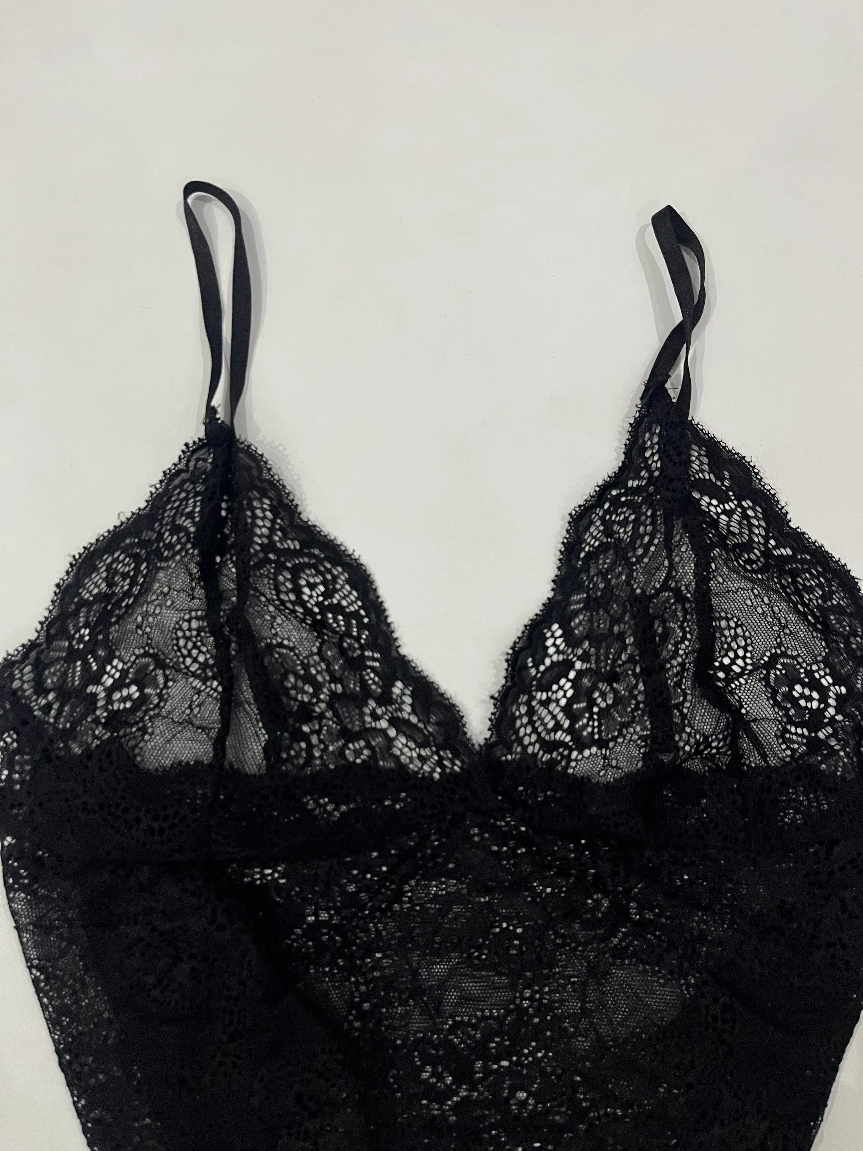 Sheer Top-Bust 34 to 36 - Image 3