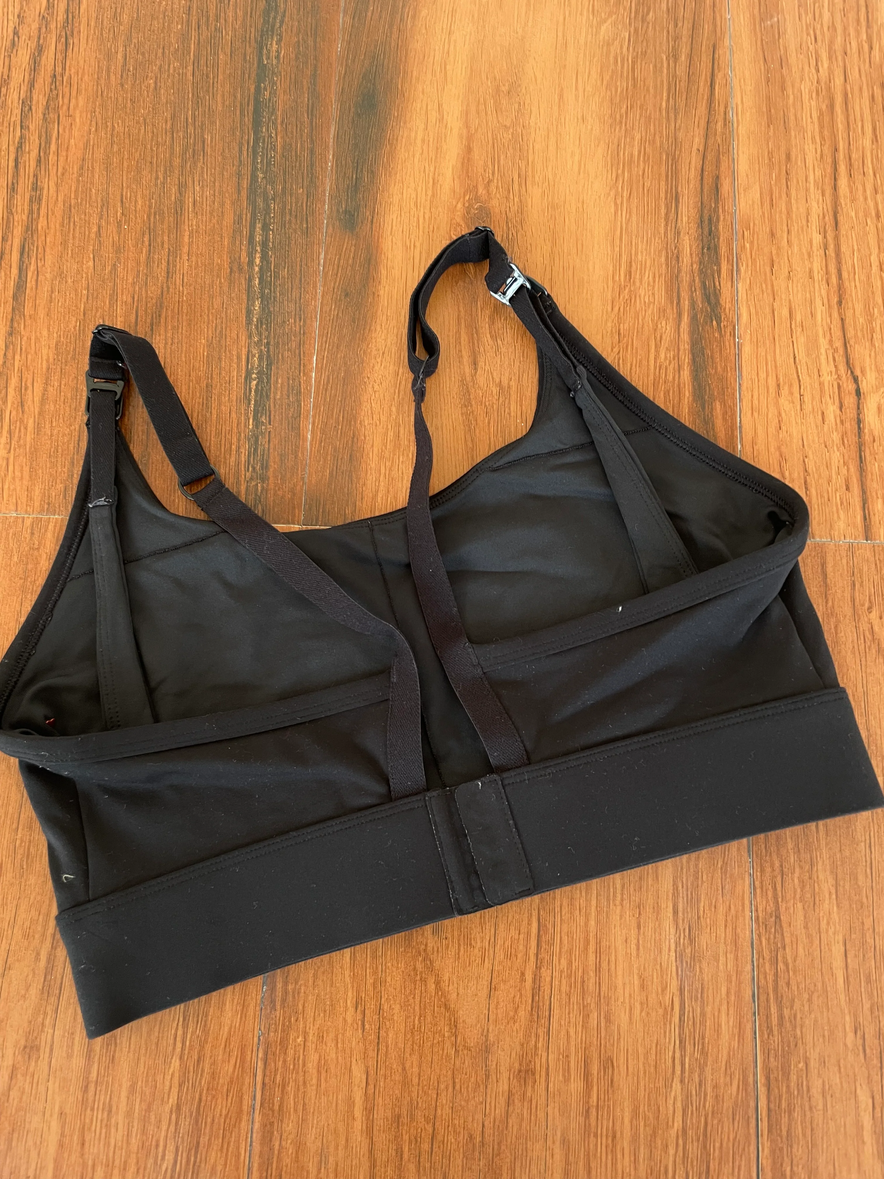 Lorna Jane Sports Bra-Bust 34 to 36 - Image 2