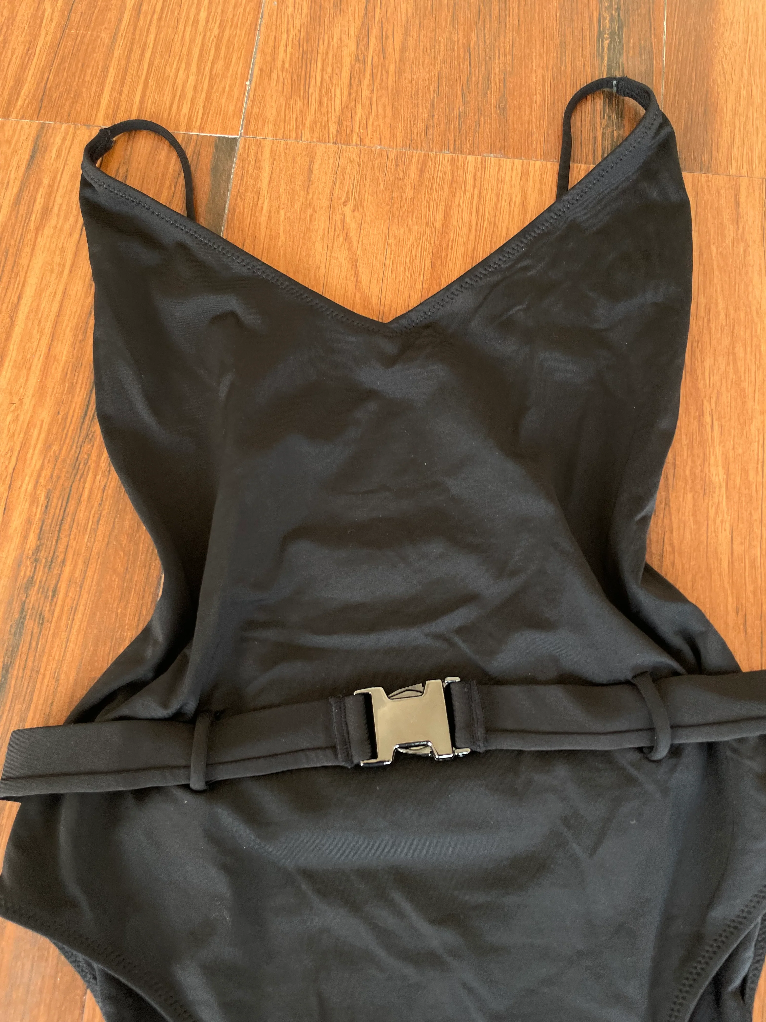 Monokini-Bust 28 to 30 - Image 2