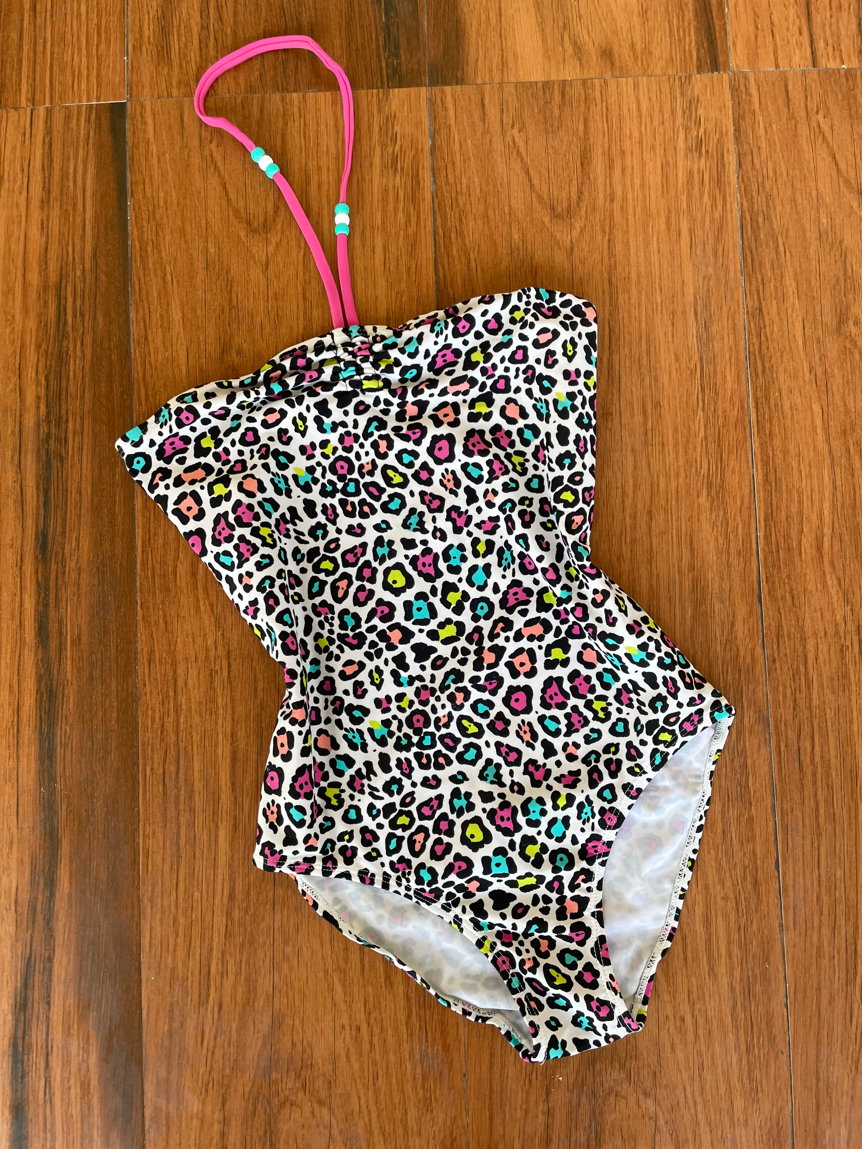 Monokini-Bust 30 to 32