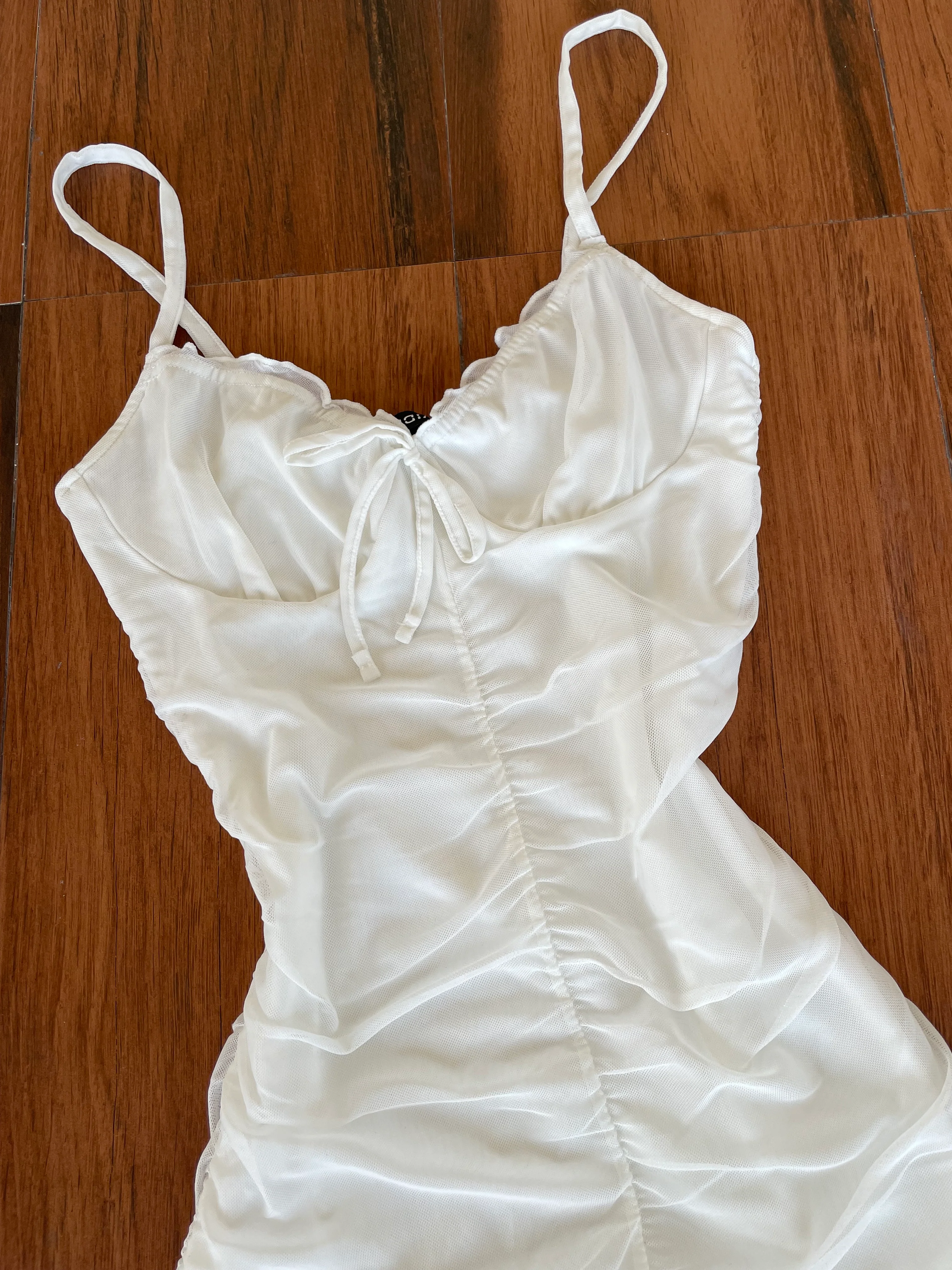 H&M Dress-Bust 28 to 32 - Image 2