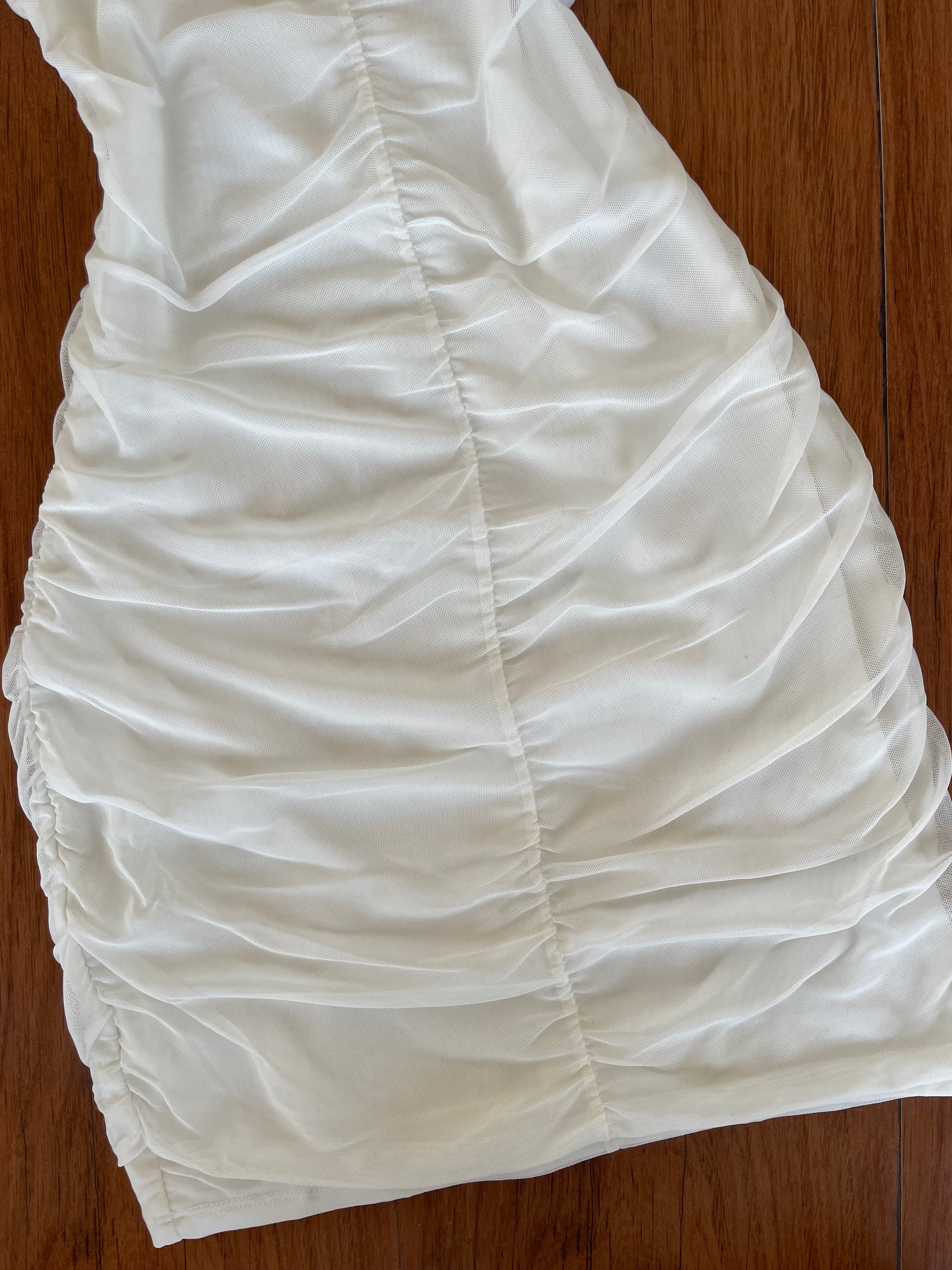 H&M Dress-Bust 28 to 32 - Image 3