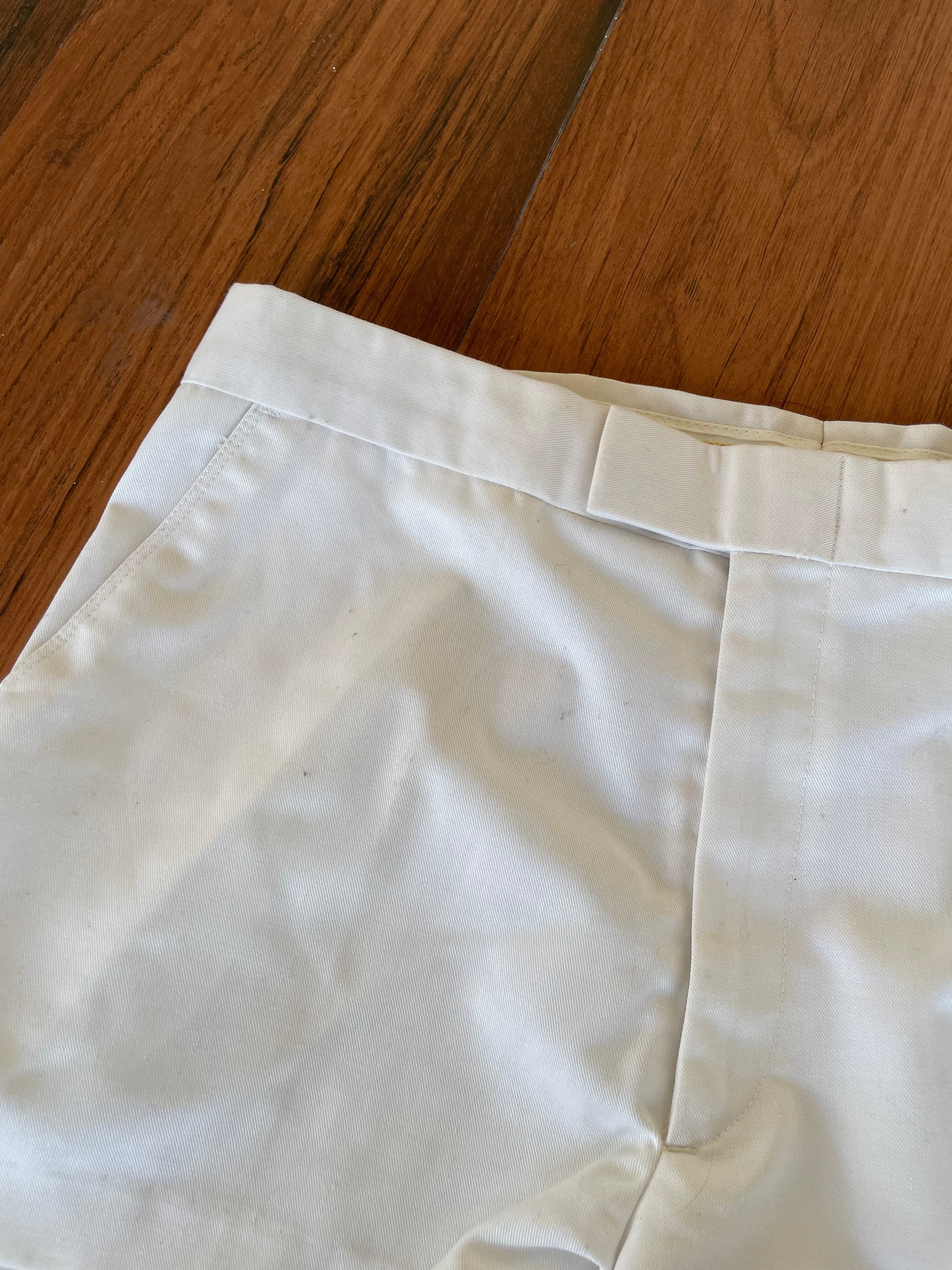 Adidas Shorts-Waist 32 - Image 2