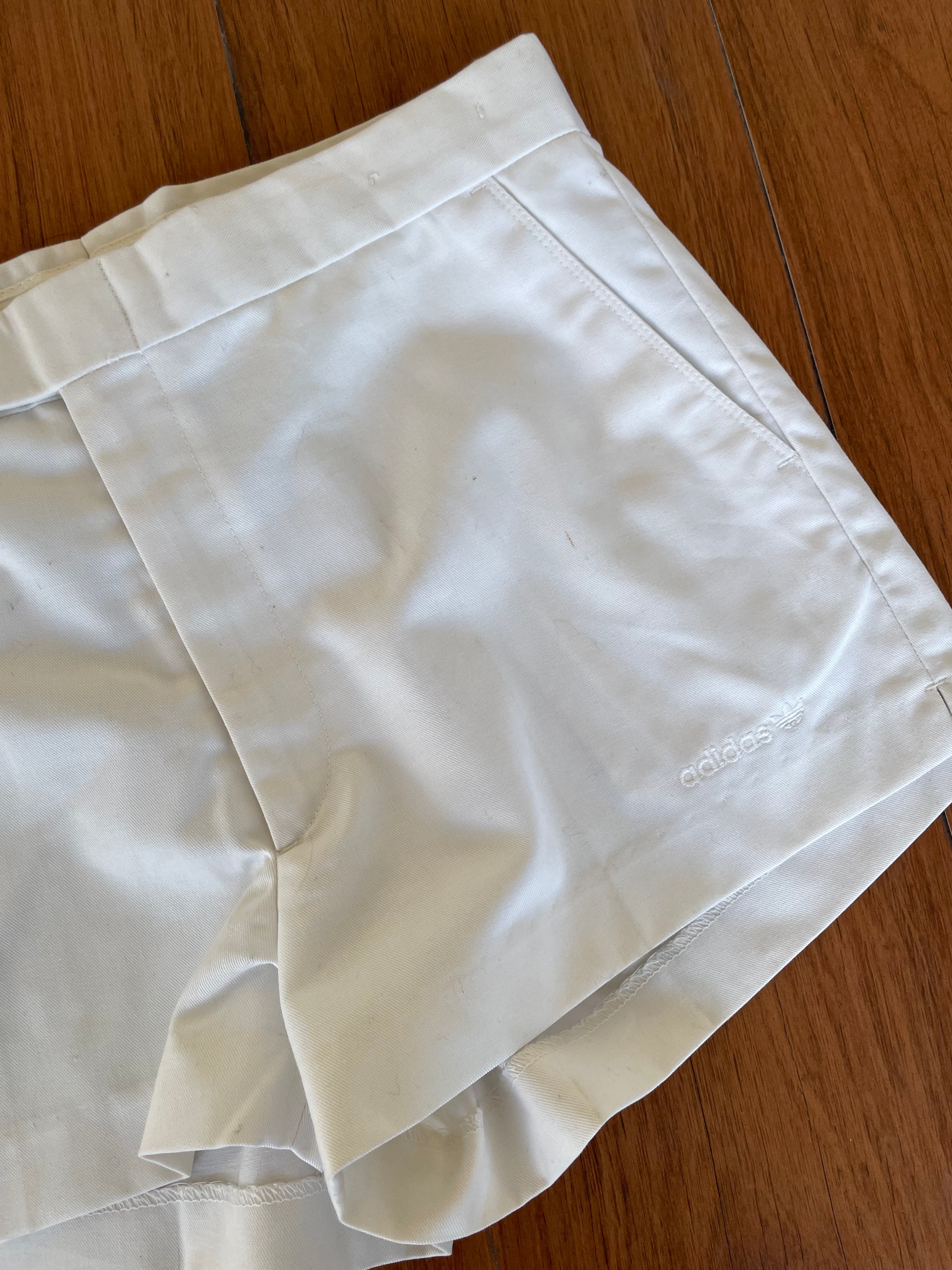 Adidas Shorts-Waist 32 - Image 3