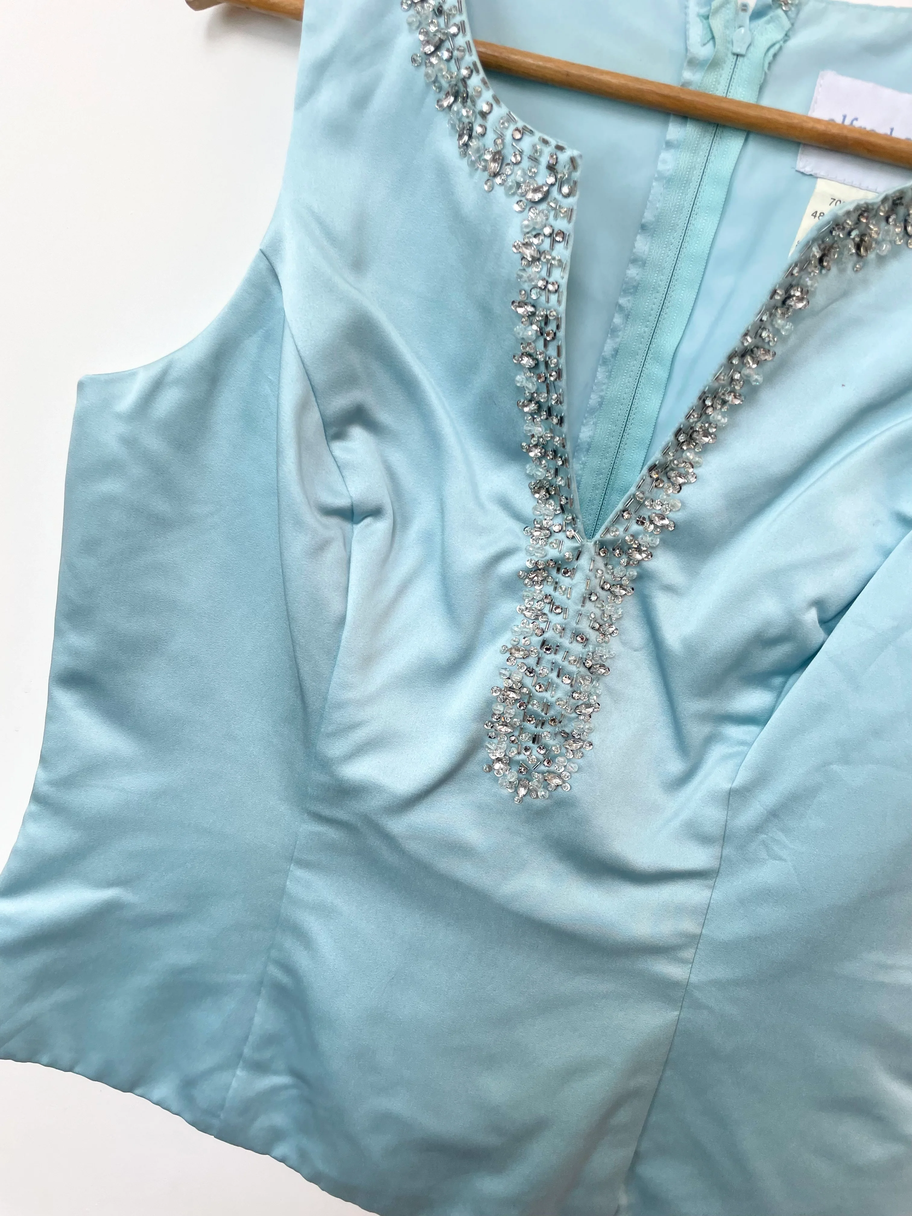Alfred Angelo Hand Embroidered Top-Bust 42 - Image 3