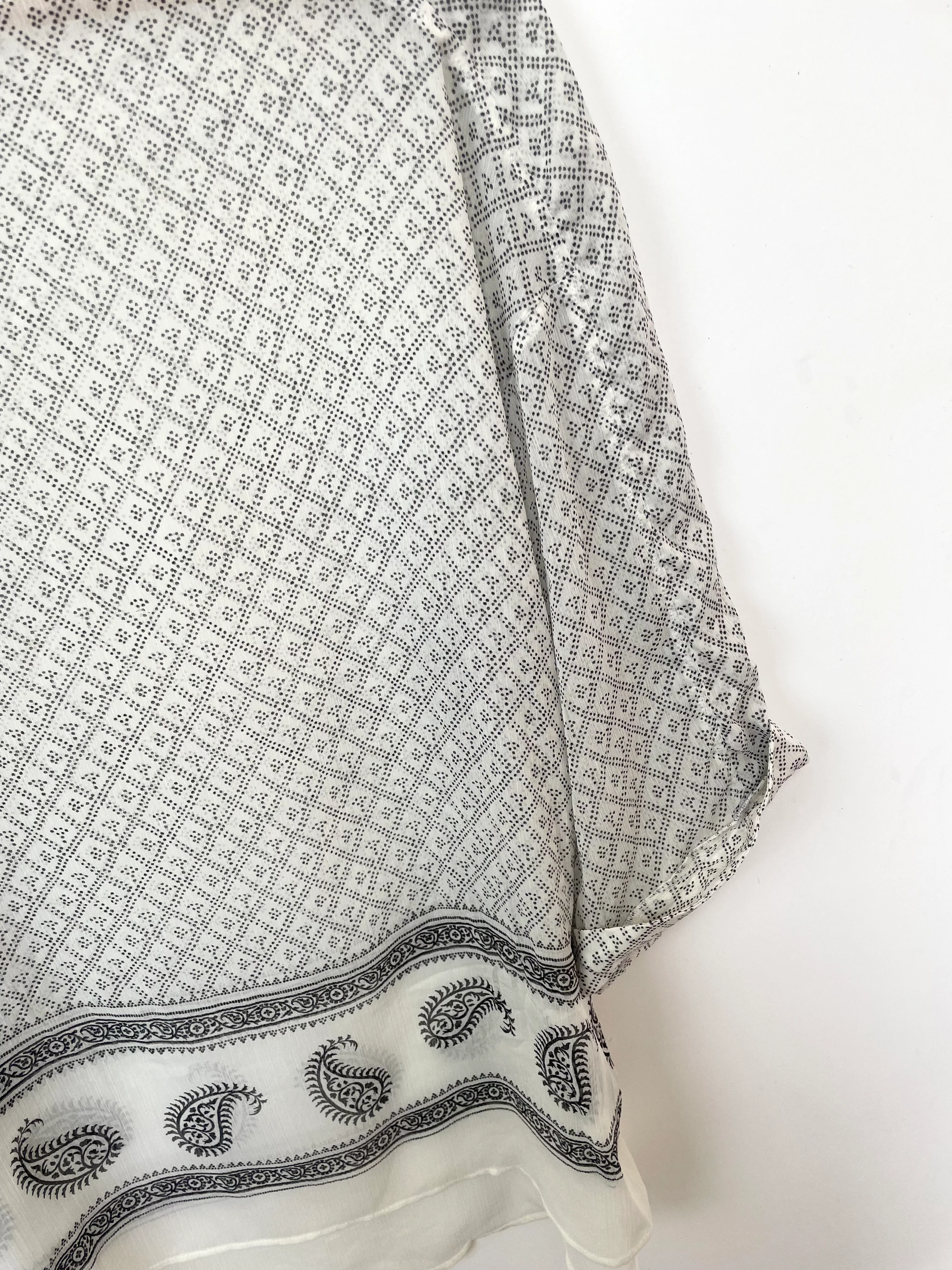 H&M Sheer Top-Bust 44 - Image 3