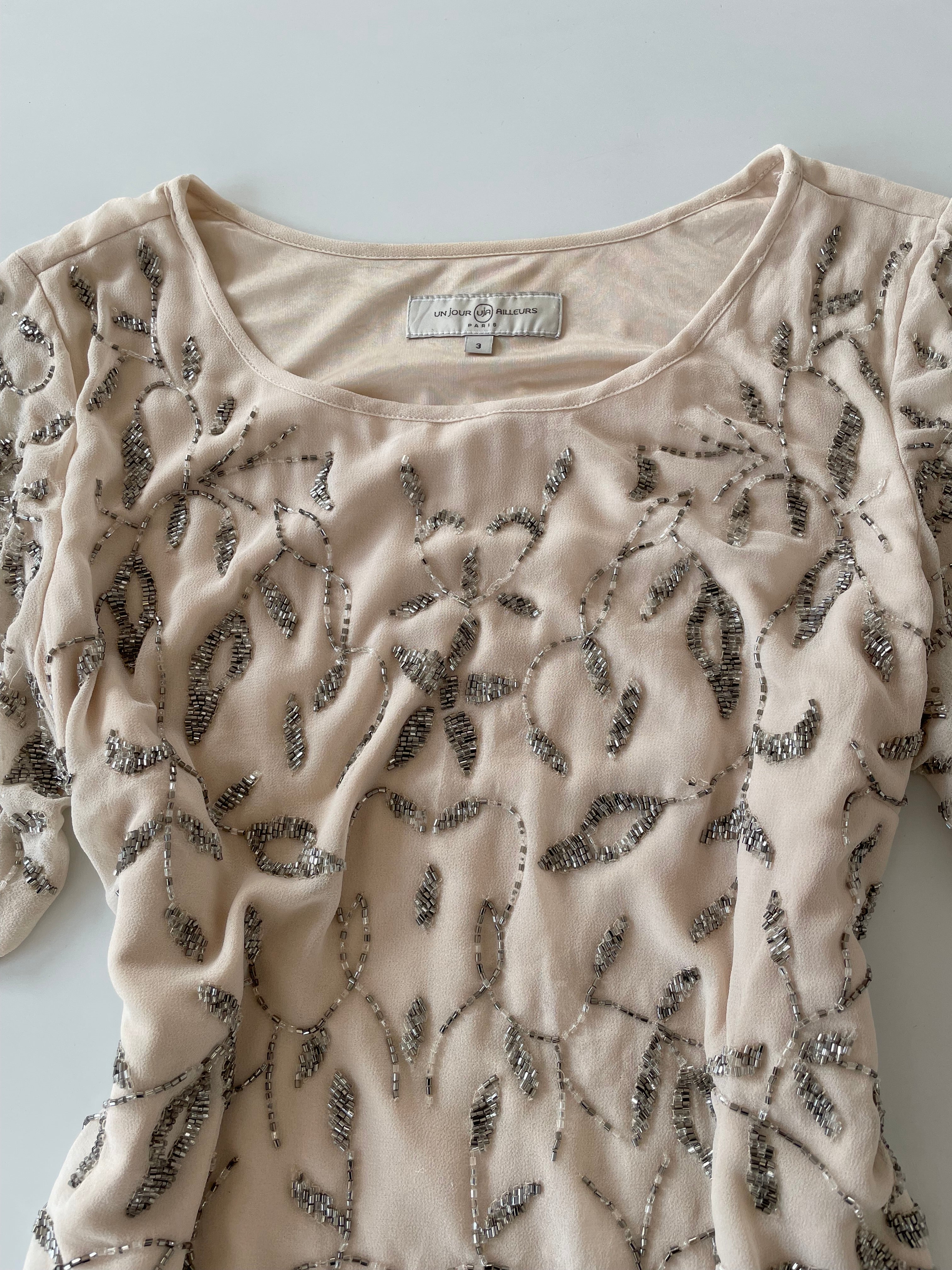 Unjour Ailleurs  Hand Embroidered Top-Bust 42 - Image 3