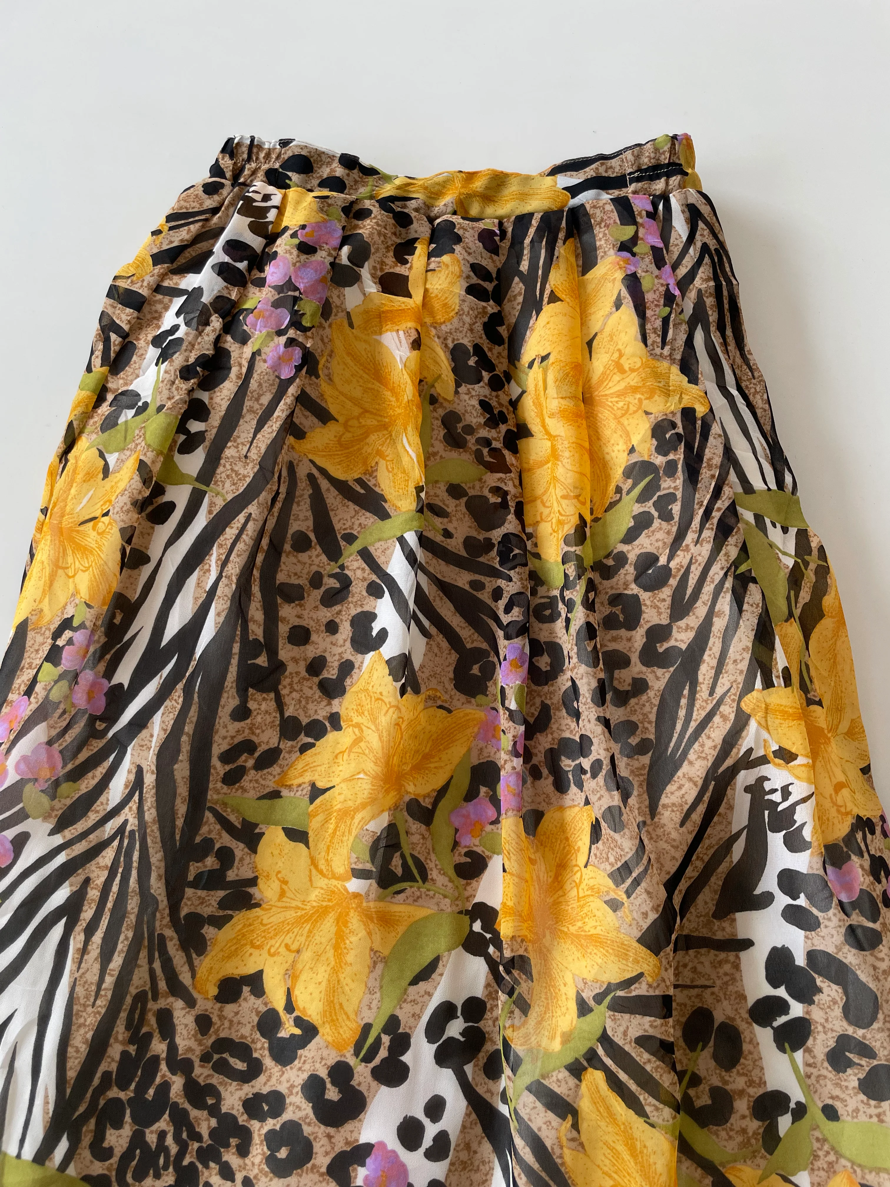 Vintage Skirt-Waist 36 to 40 - Image 2
