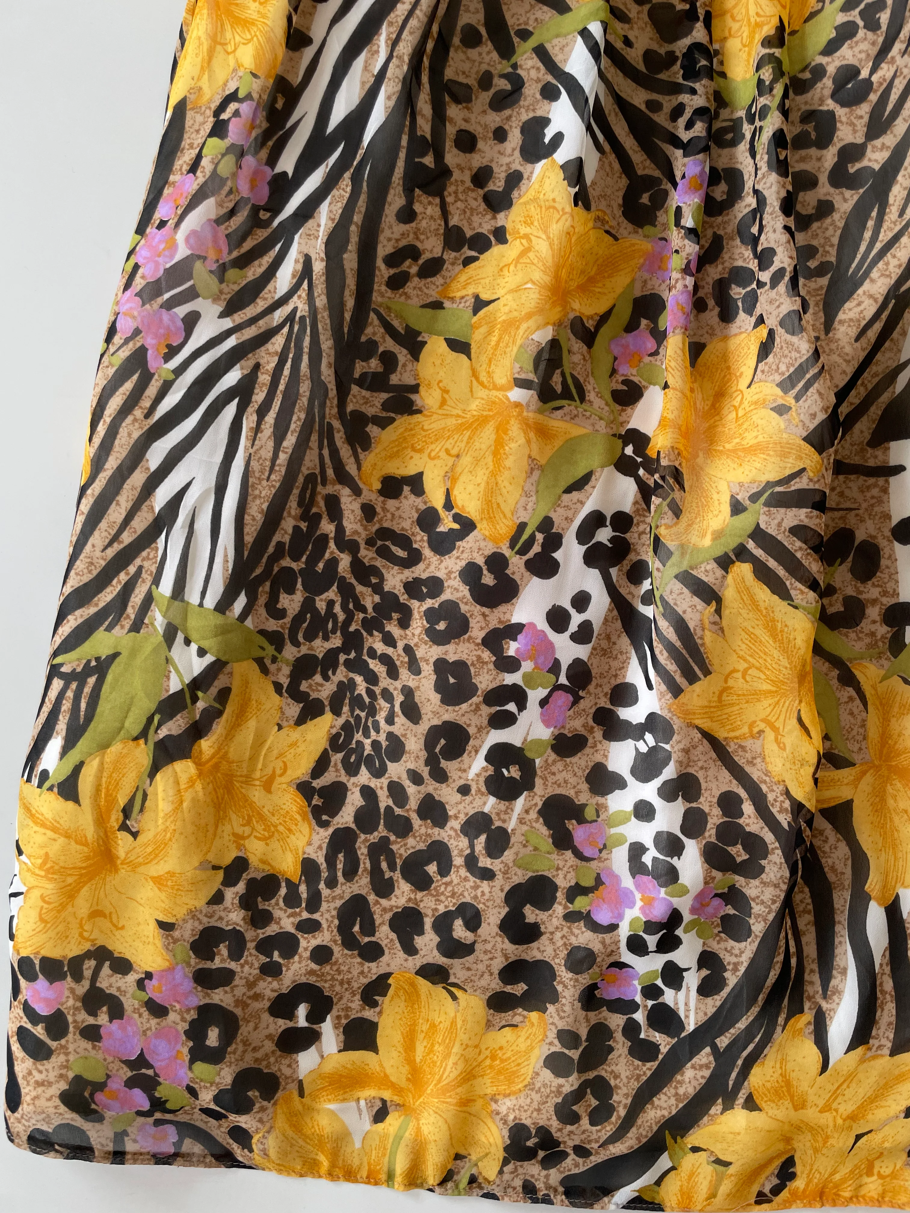 Vintage Skirt-Waist 36 to 40 - Image 3