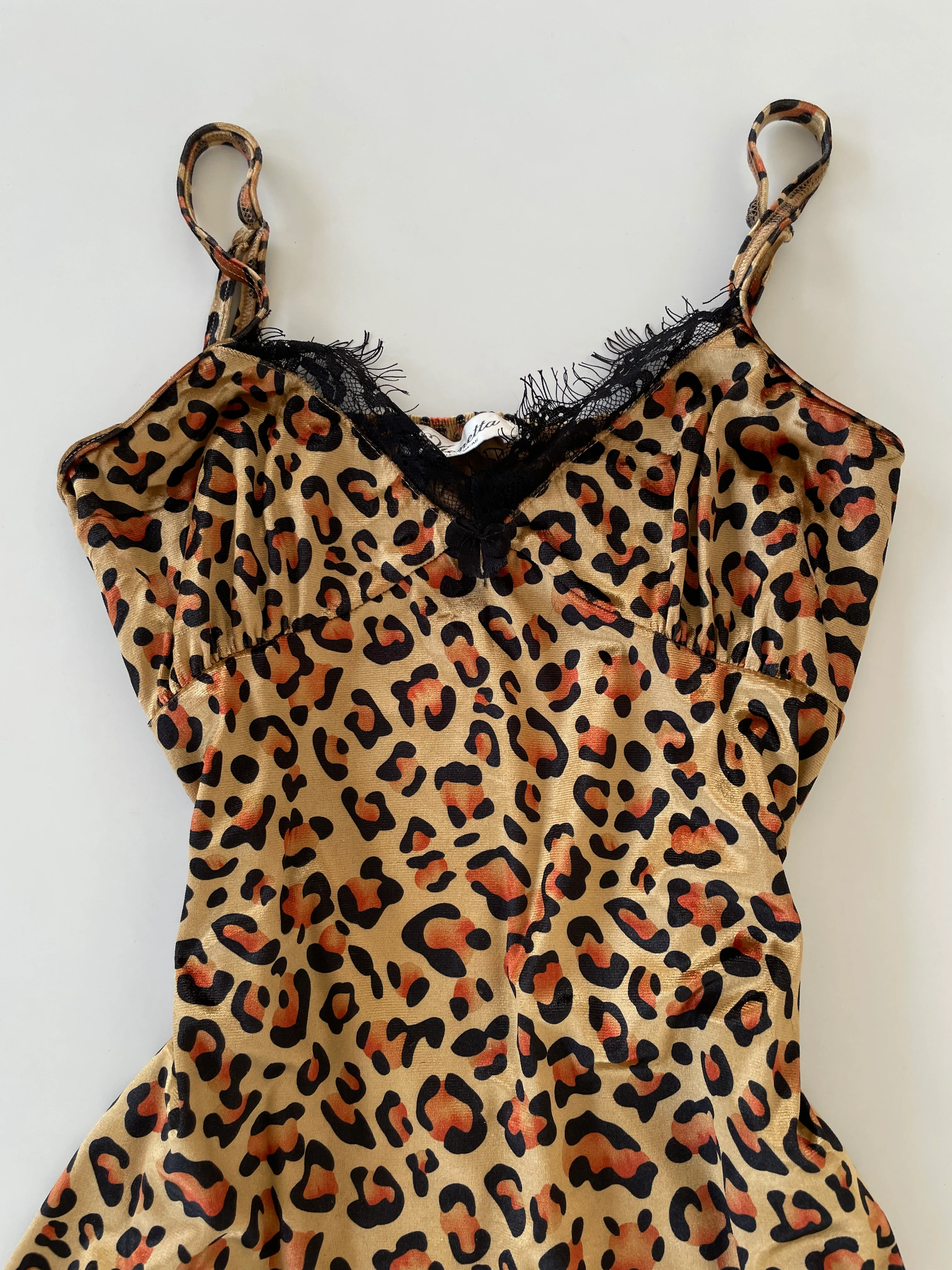 Mienetta Top-Bust 36 - Image 3
