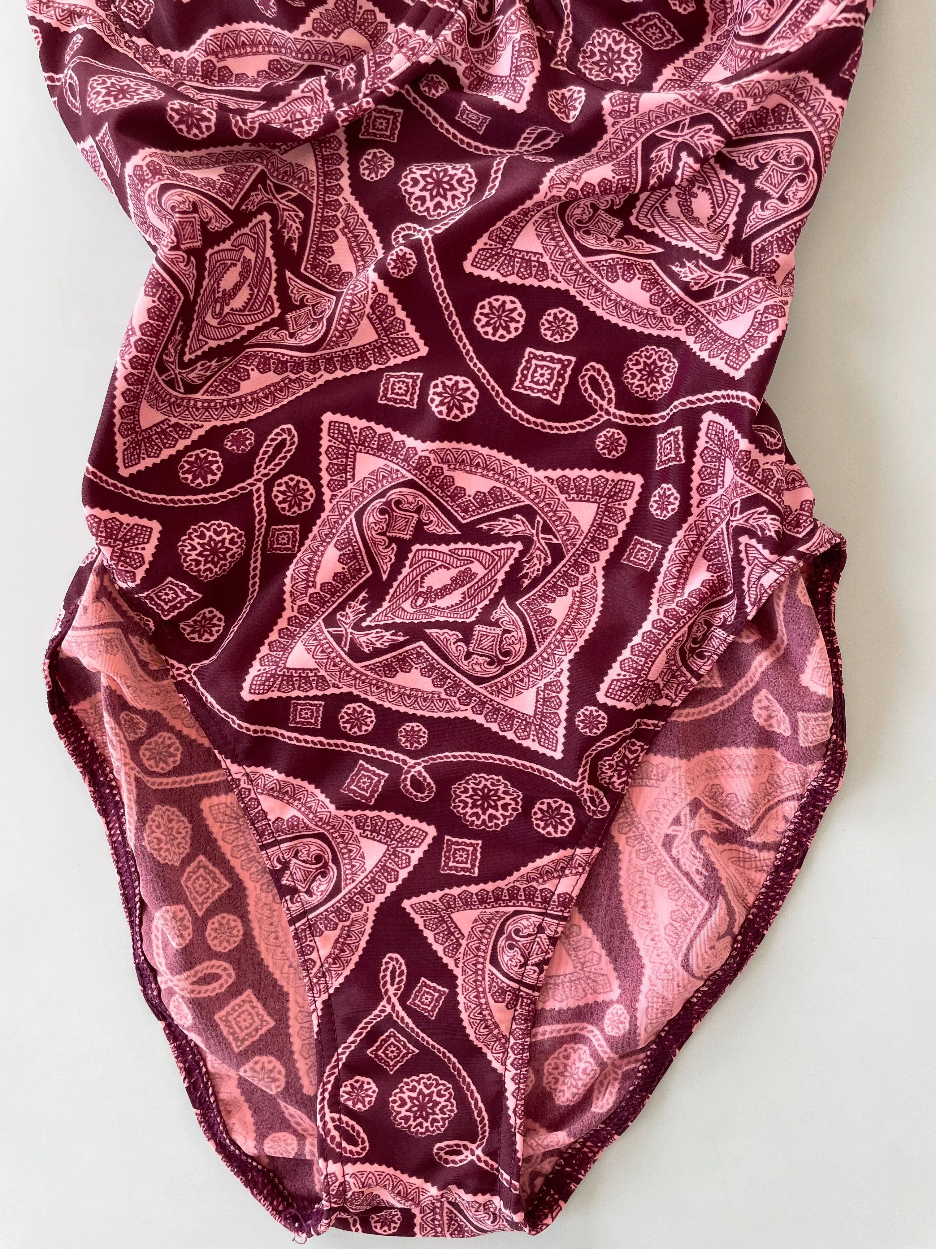 Monokini-Bust 30 to 32 - Image 3