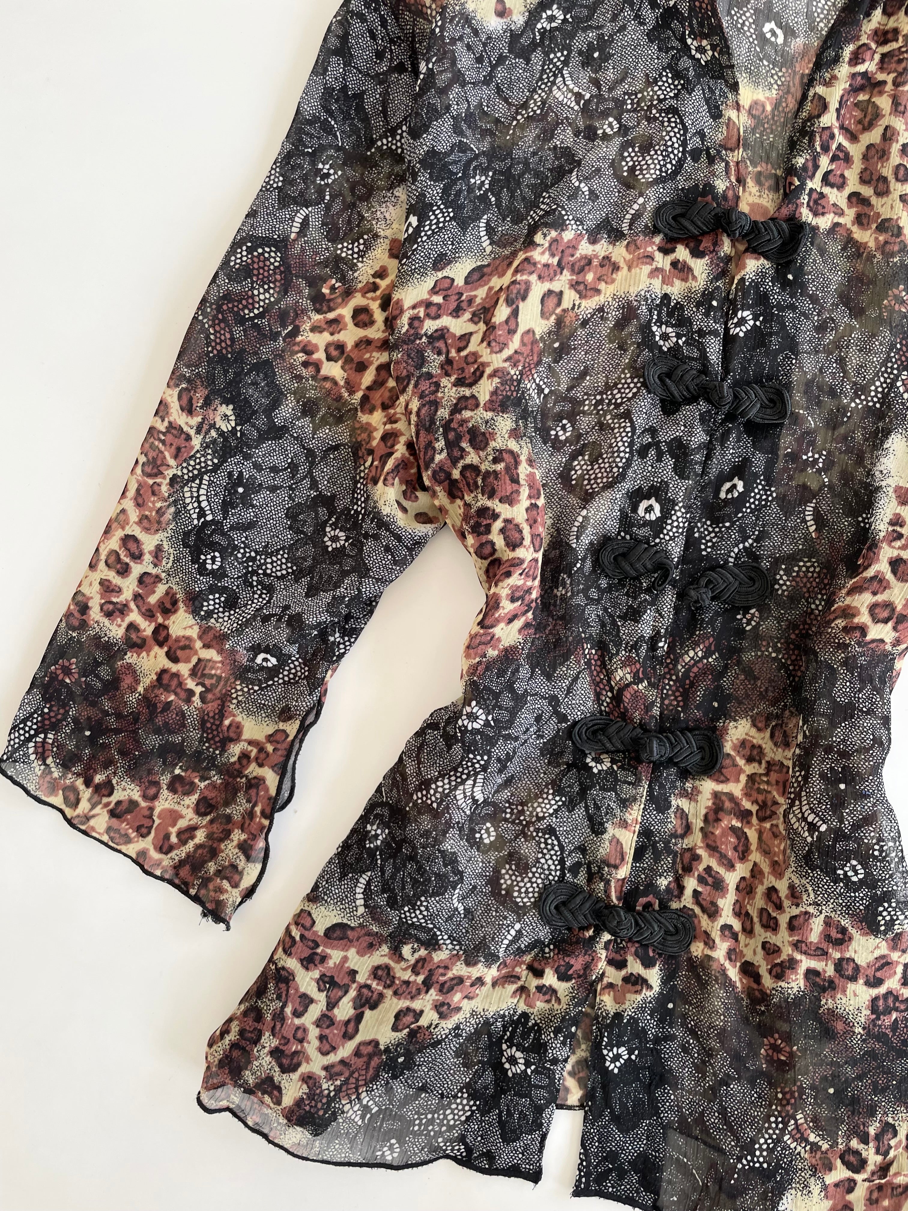 Maggie Barnes Vintage Top-Bust 52 - Image 3