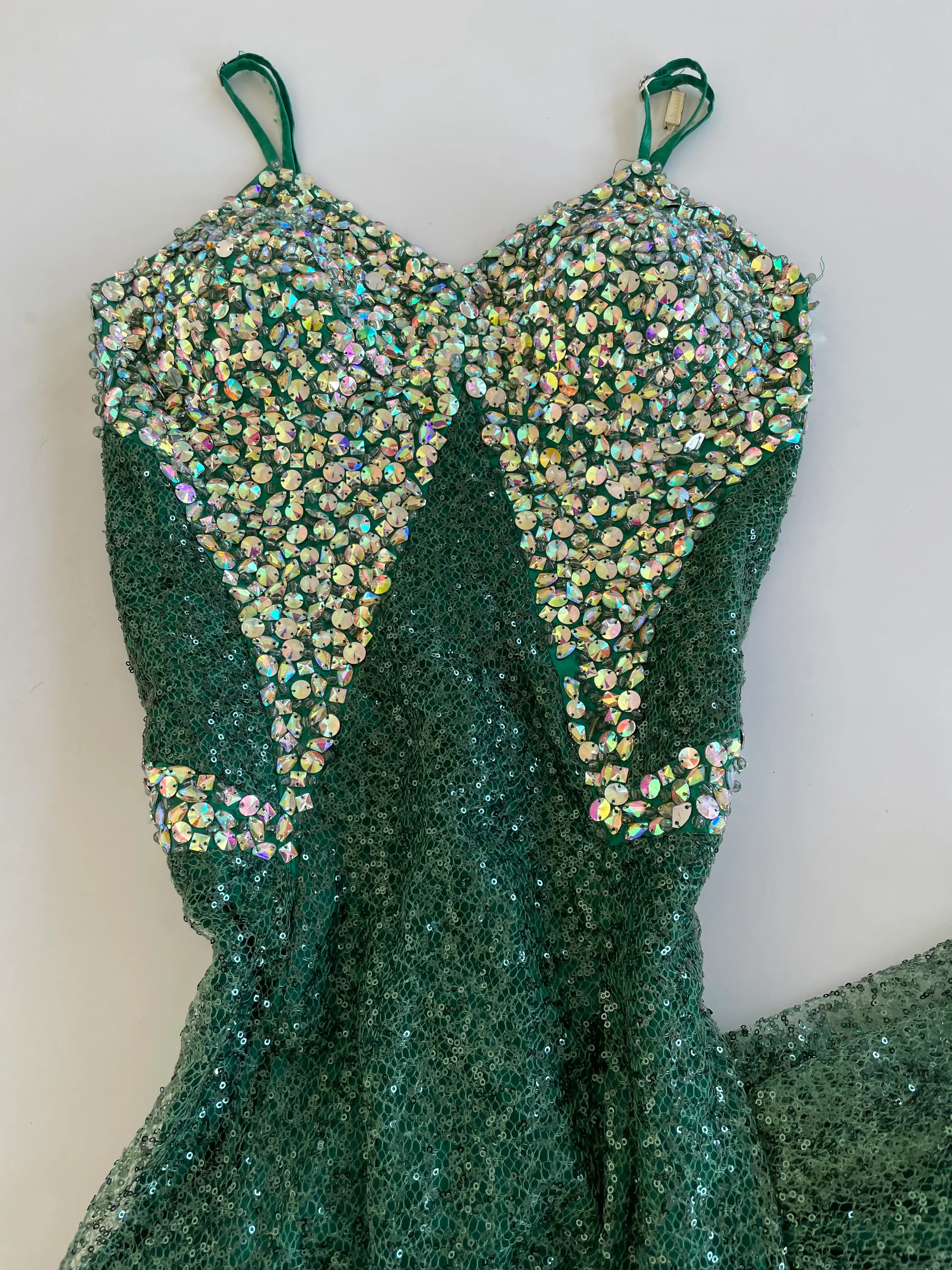 Cristina New Tagged Vintage Heavily Embellished-Bust 34 - Image 4