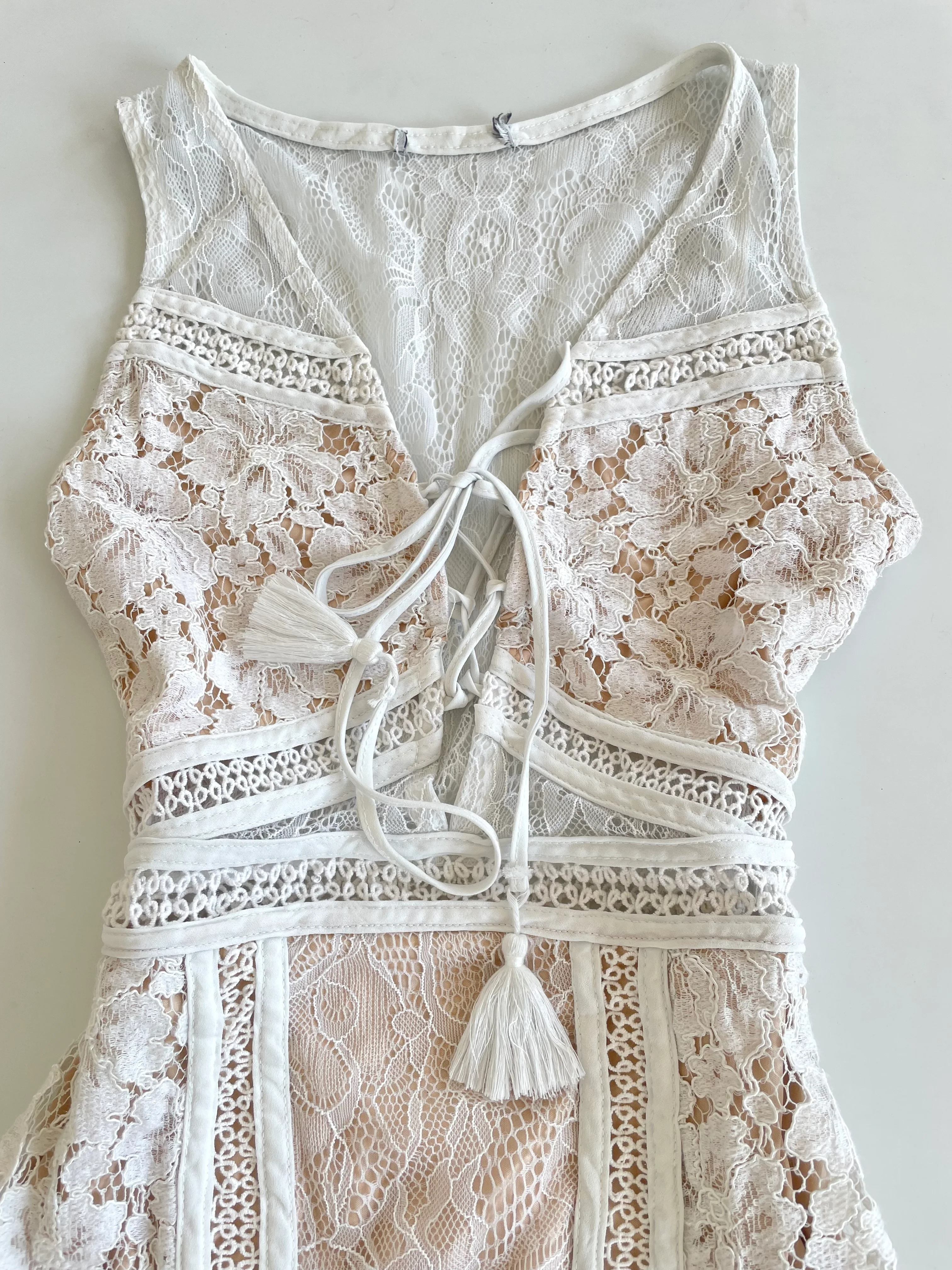 Lace Tie Up Dress-Bust 30 to 32 - Image 2