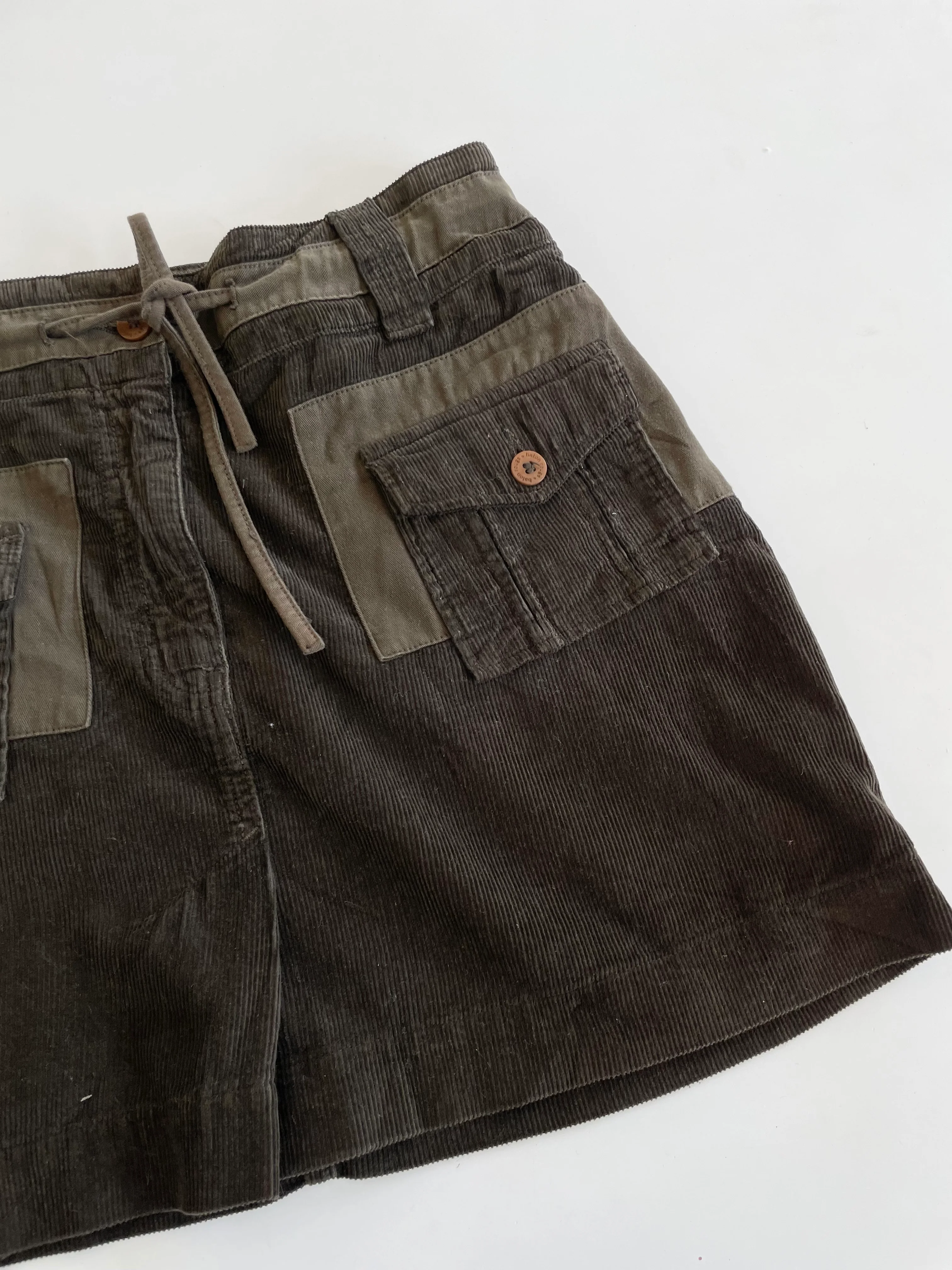 Baton Rouge Vintage Corduroy Skirt-Waist 28 - Image 3