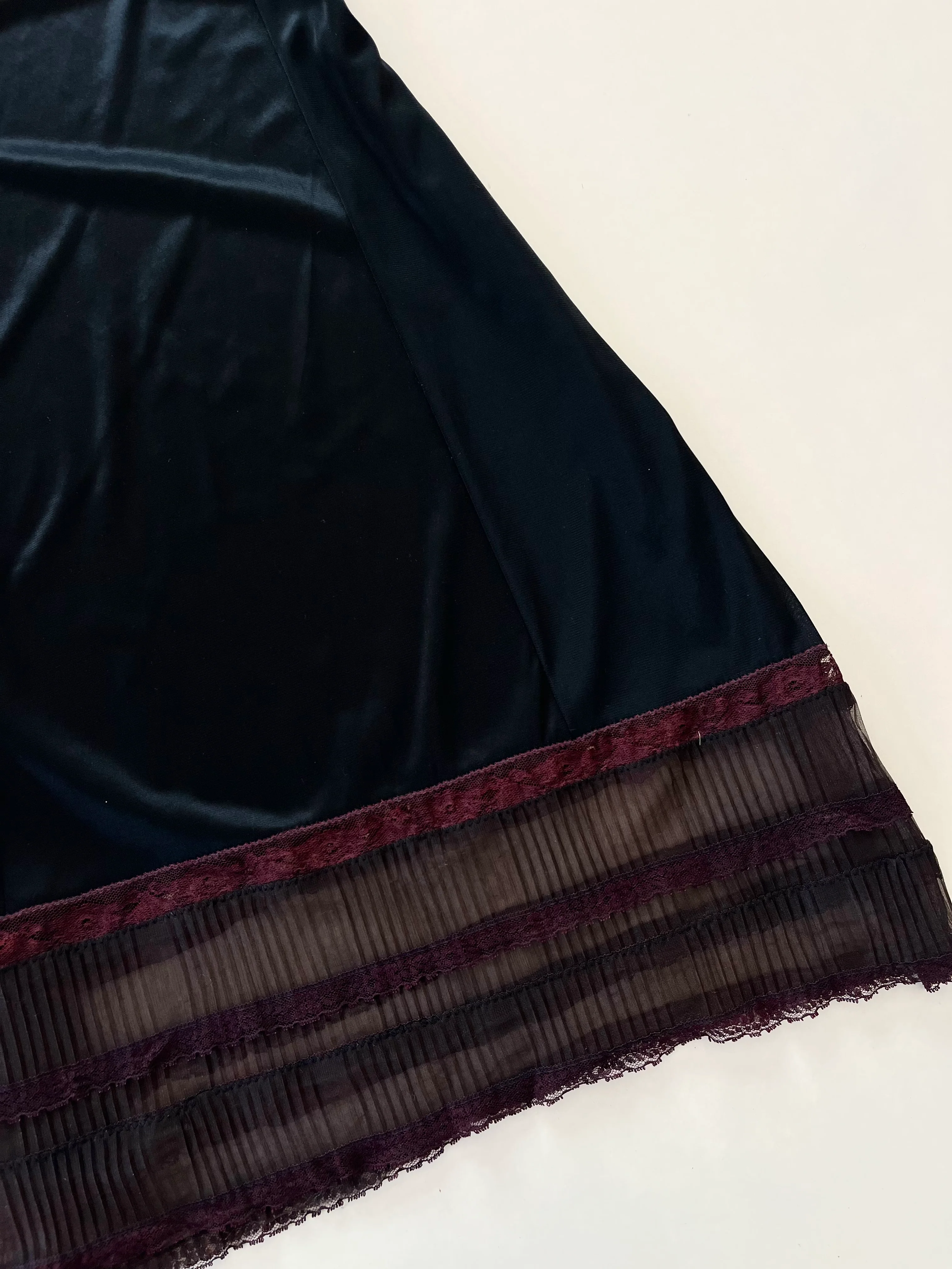 Heiress Loungewear-Bust 36 to 38 - Image 3
