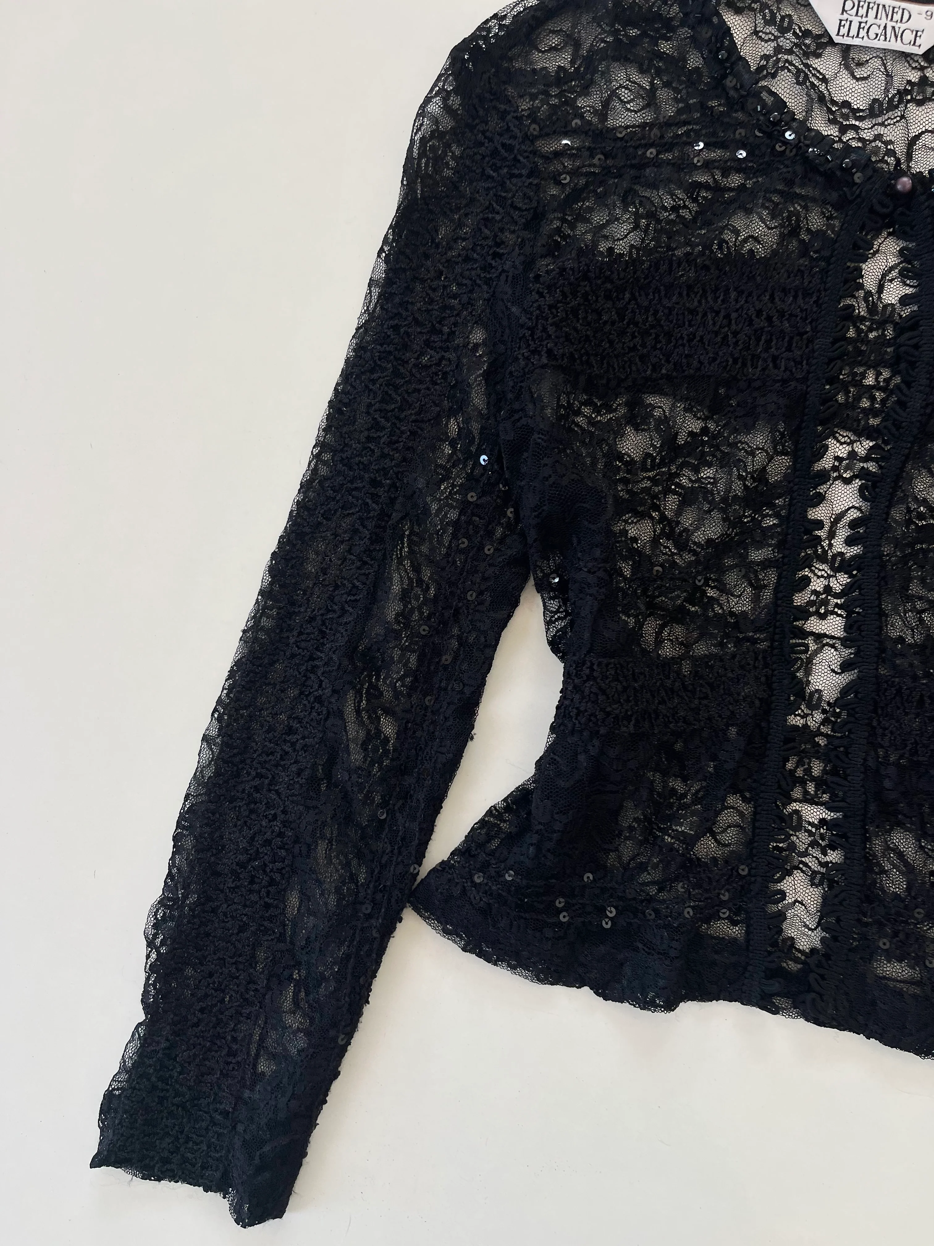 Refined Elegance Lace Top-Bust 32 to 34 - Image 3
