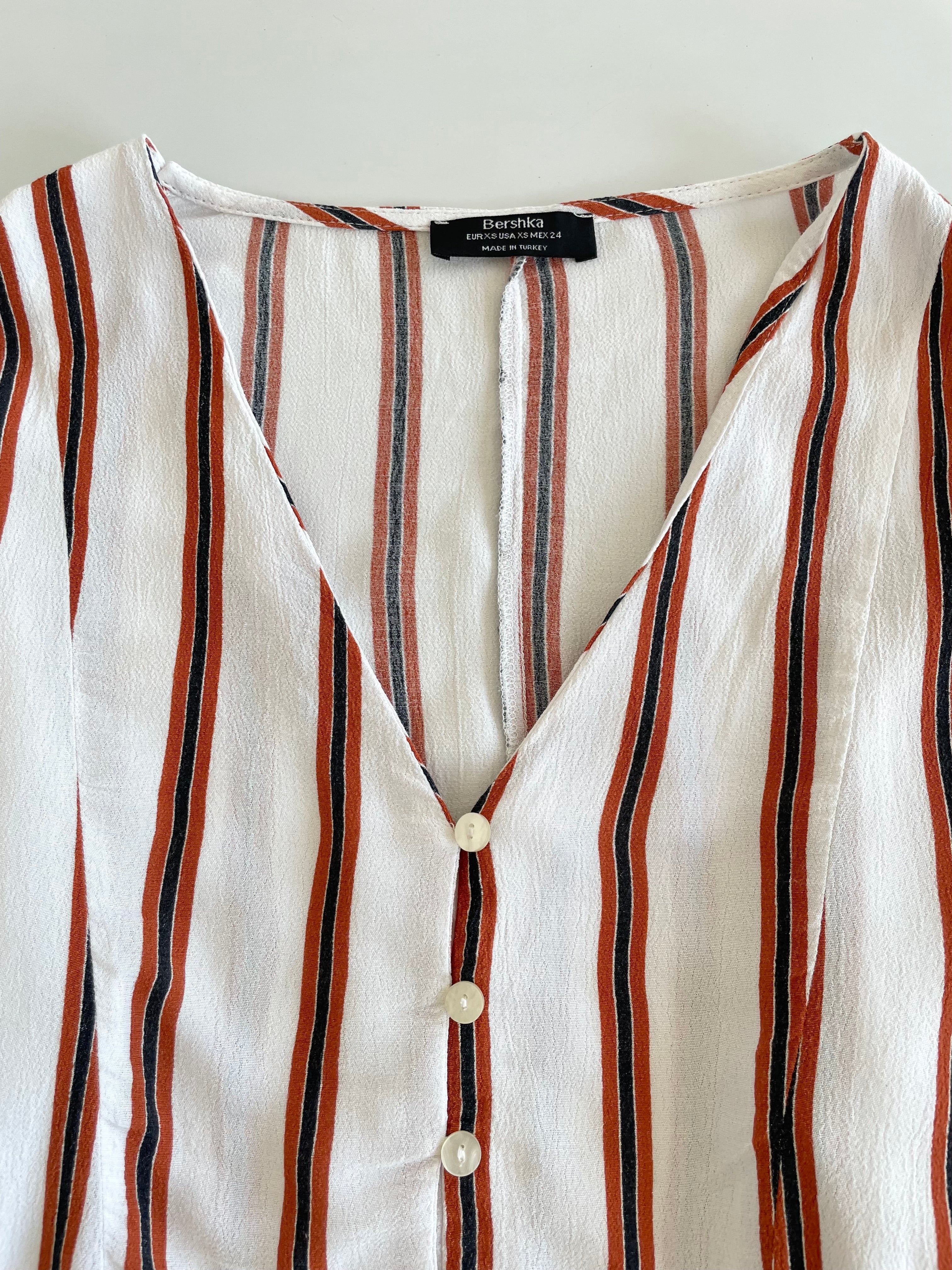 Bershka Top-Bust 38 - Image 2