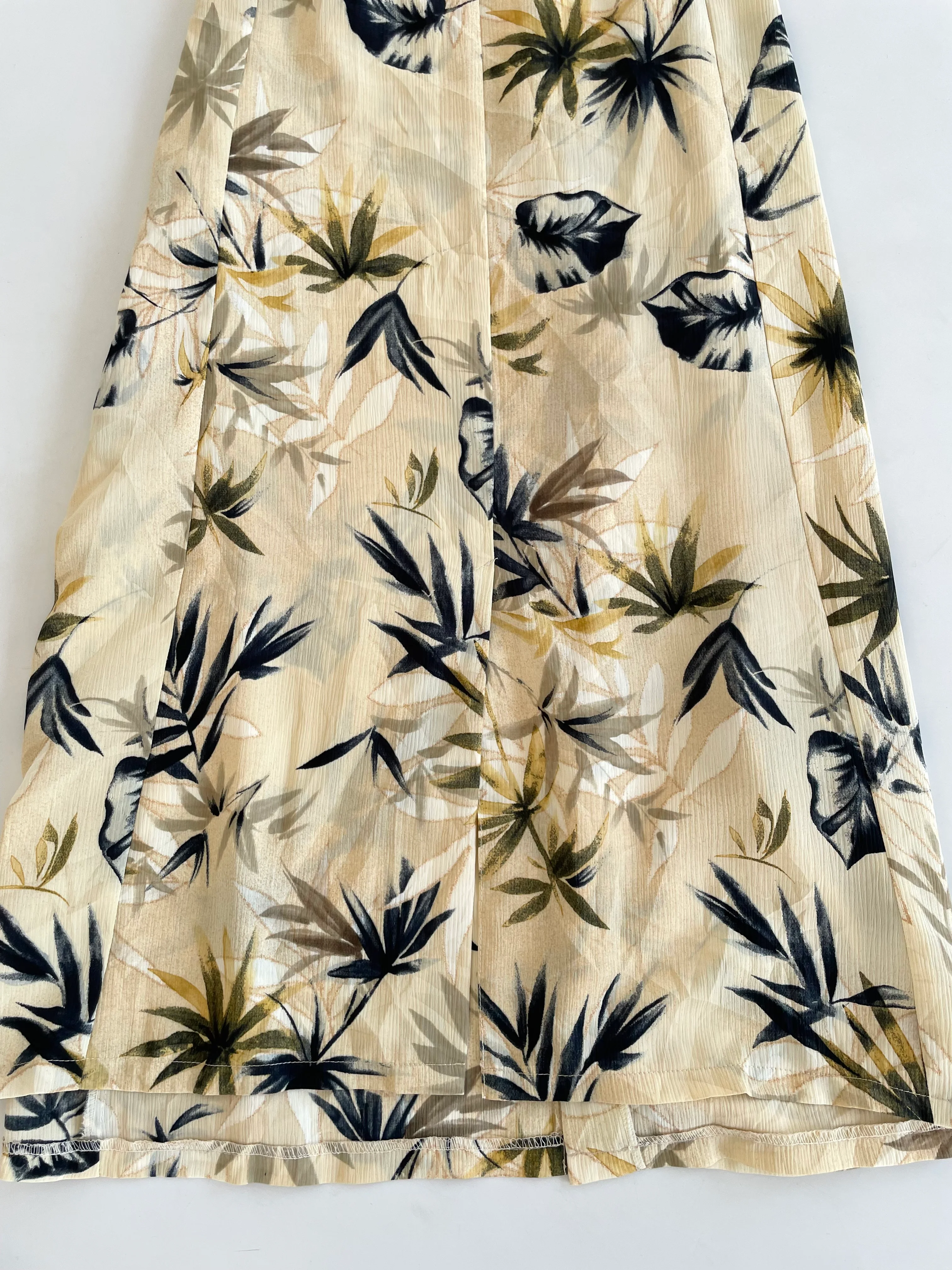 Griffon Skirt-Waist 38 to 40 - Image 3