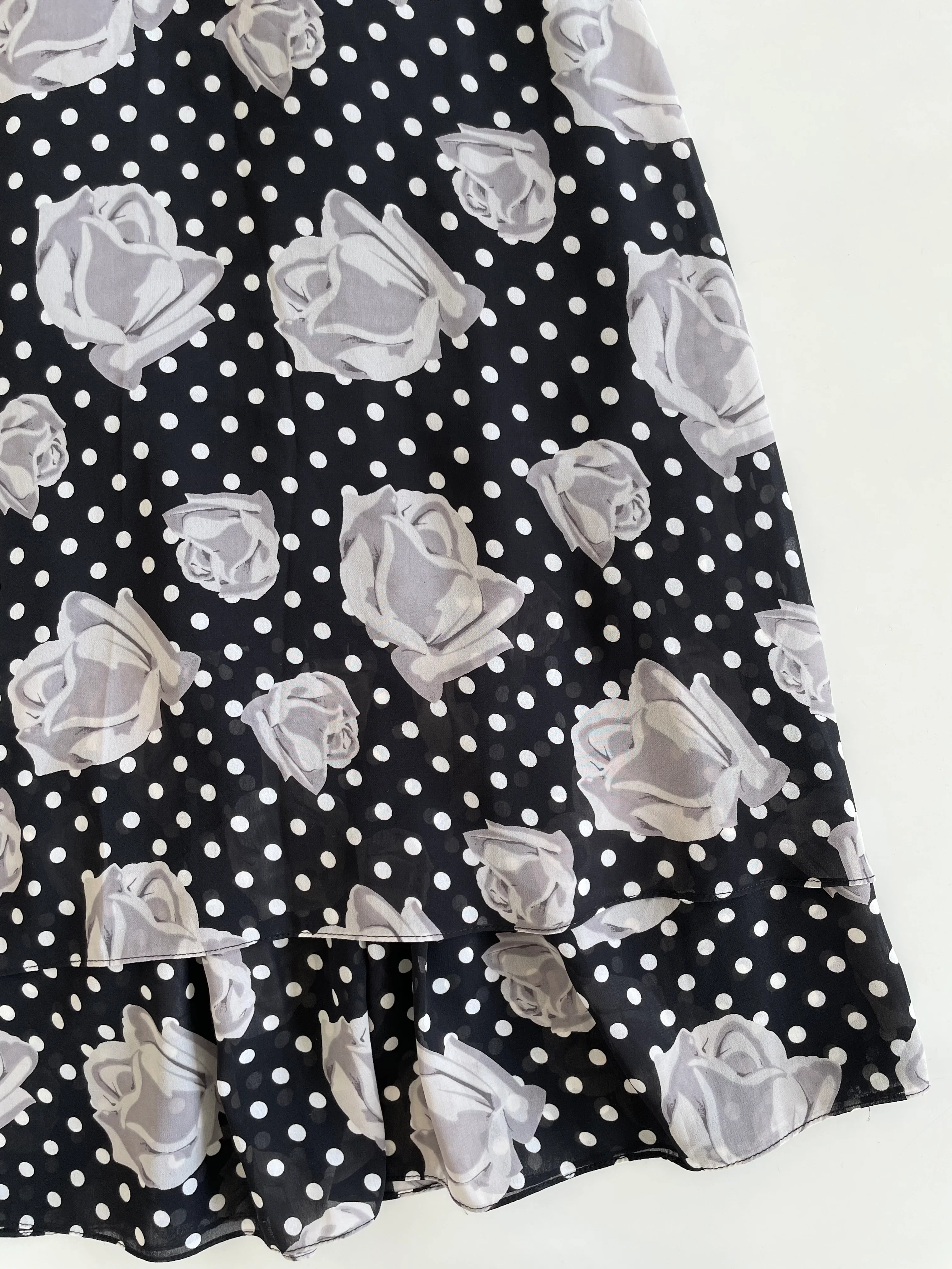 Grey Rose Skirt-Waist 30 - Image 3