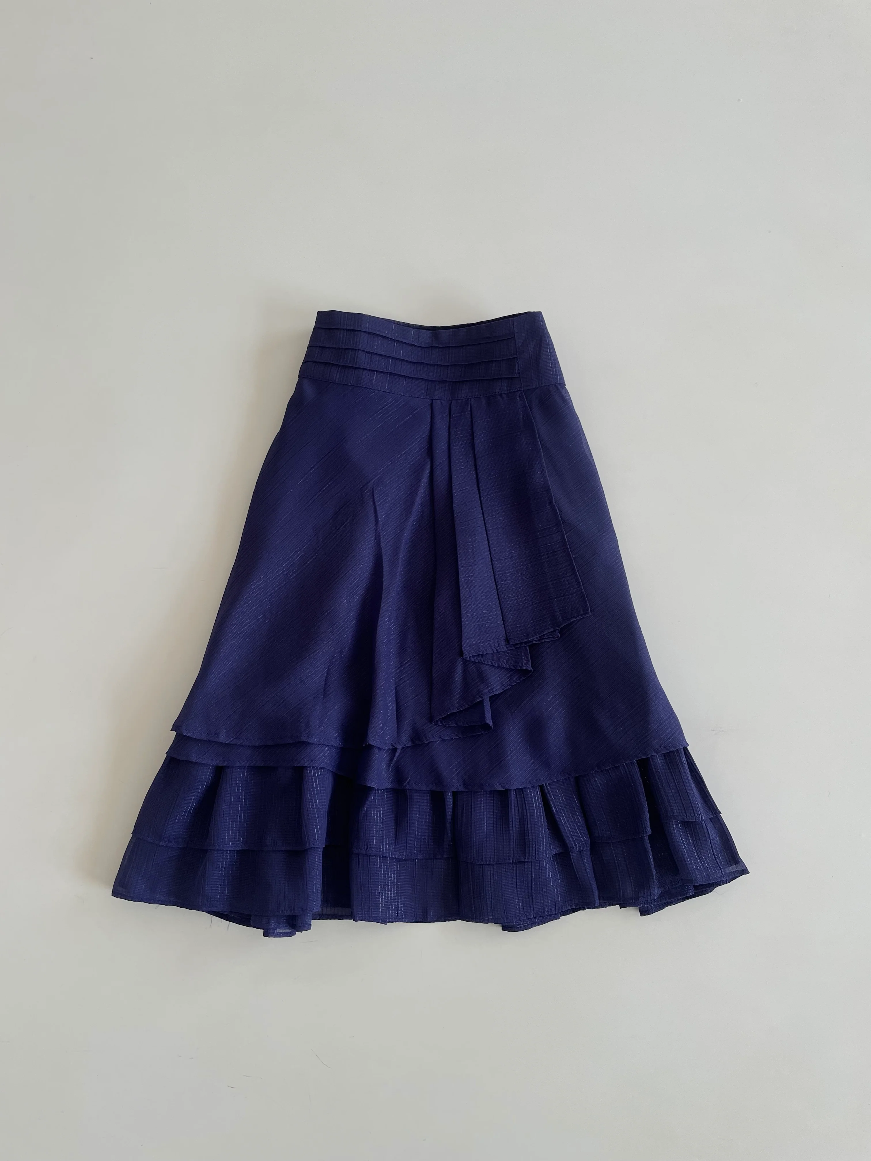 Elegance Skirt-Bust 28