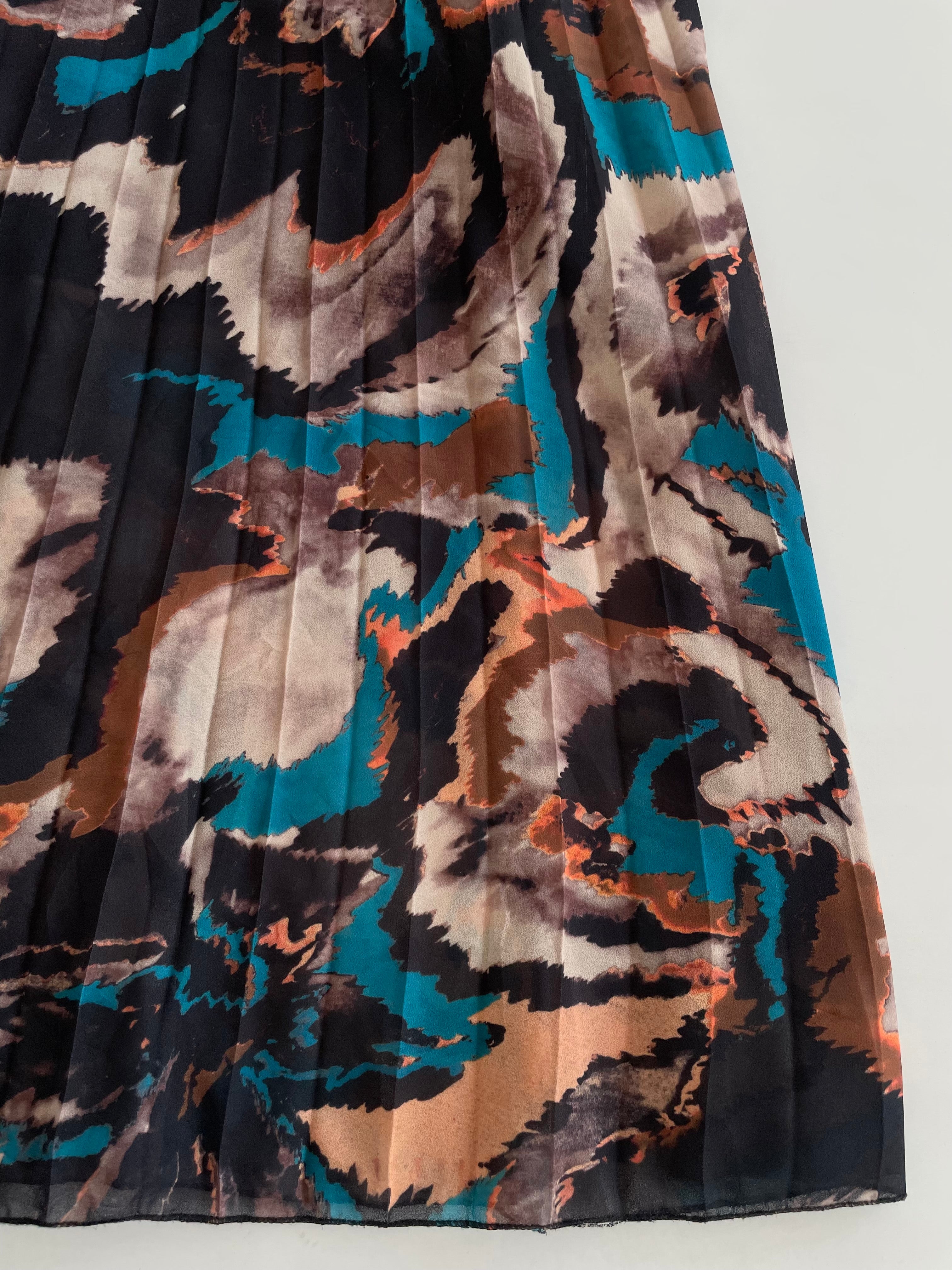 Pleated Vintage Skirt-Waist 28 to 32 - Image 3
