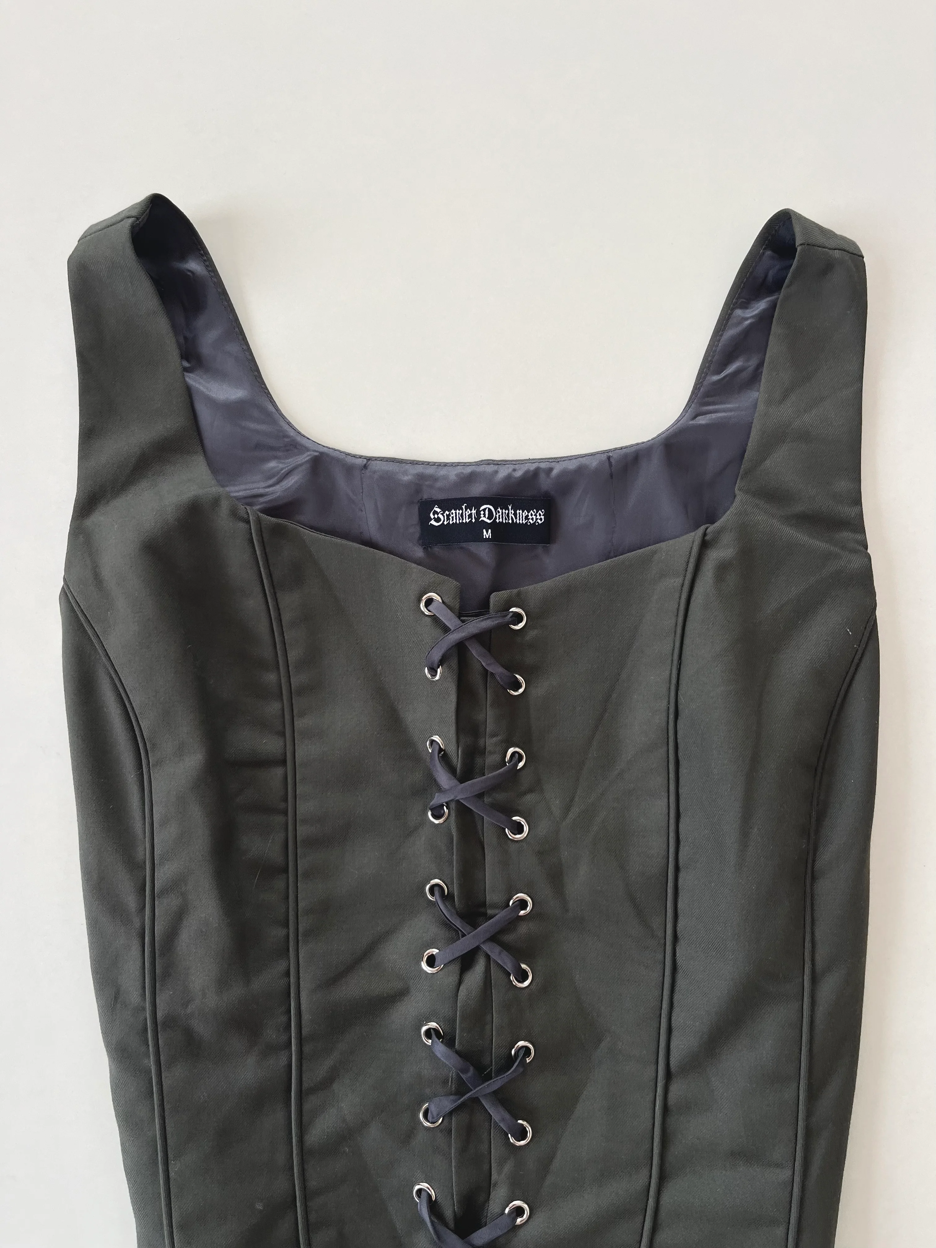 Scarlet Darkness Top-Bust 38 - Image 2