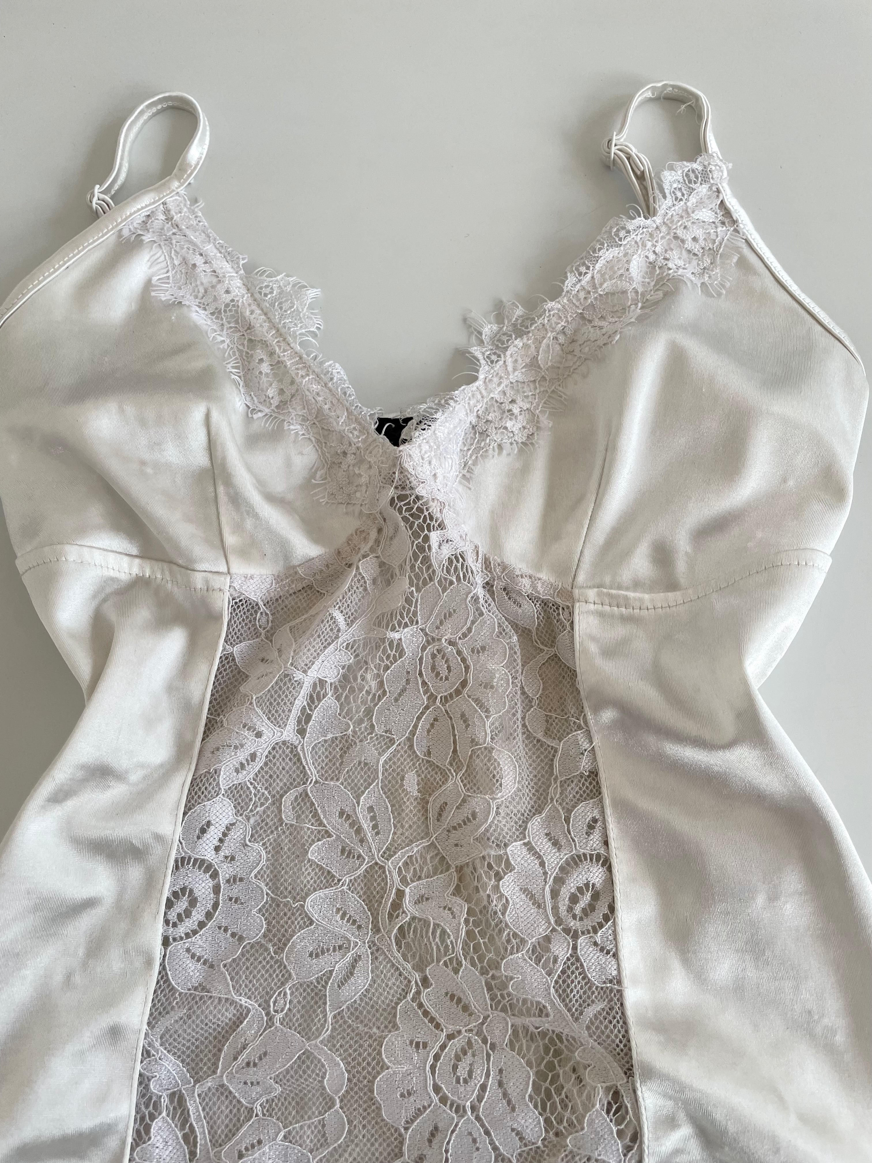 Quiz Satin Top-Bust 32 - Image 3