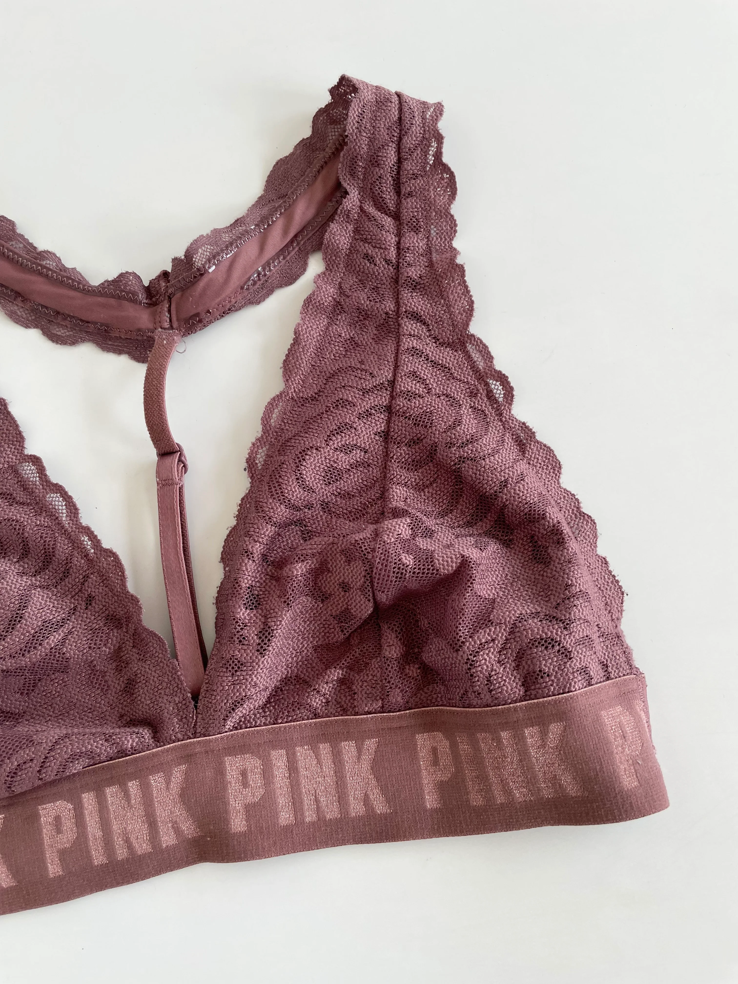 Victoria’s Secret Top-Bust 24 - Image 2