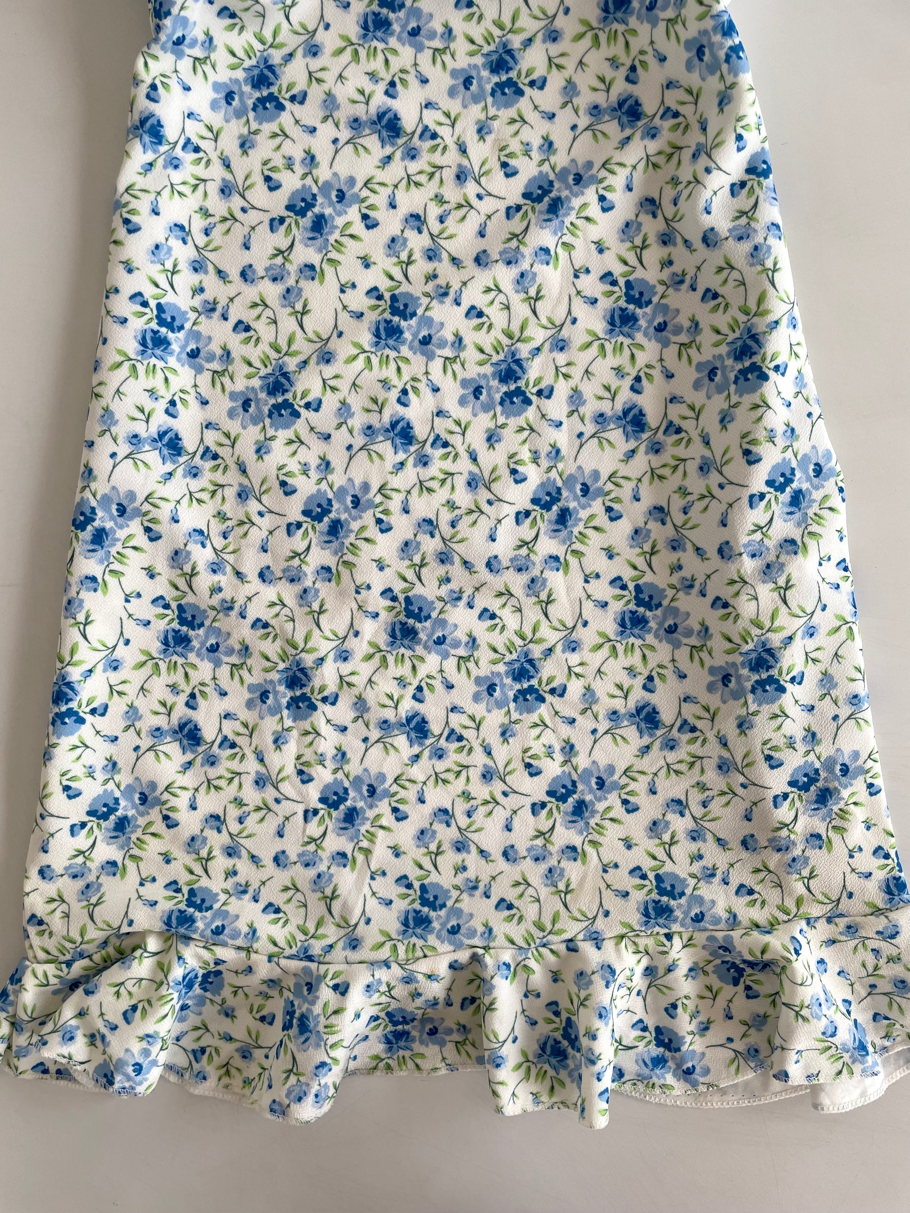 In The Style Dress-Bust 34 to 38 - Image 2