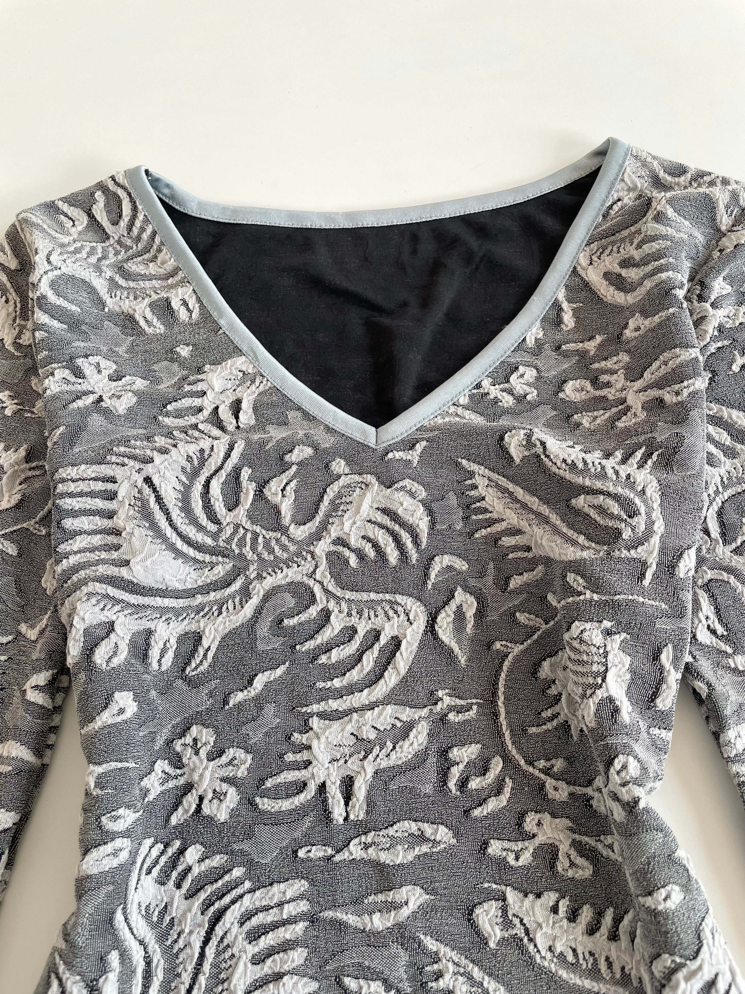 Vintage Top-Bust 30 to 32 - Image 2