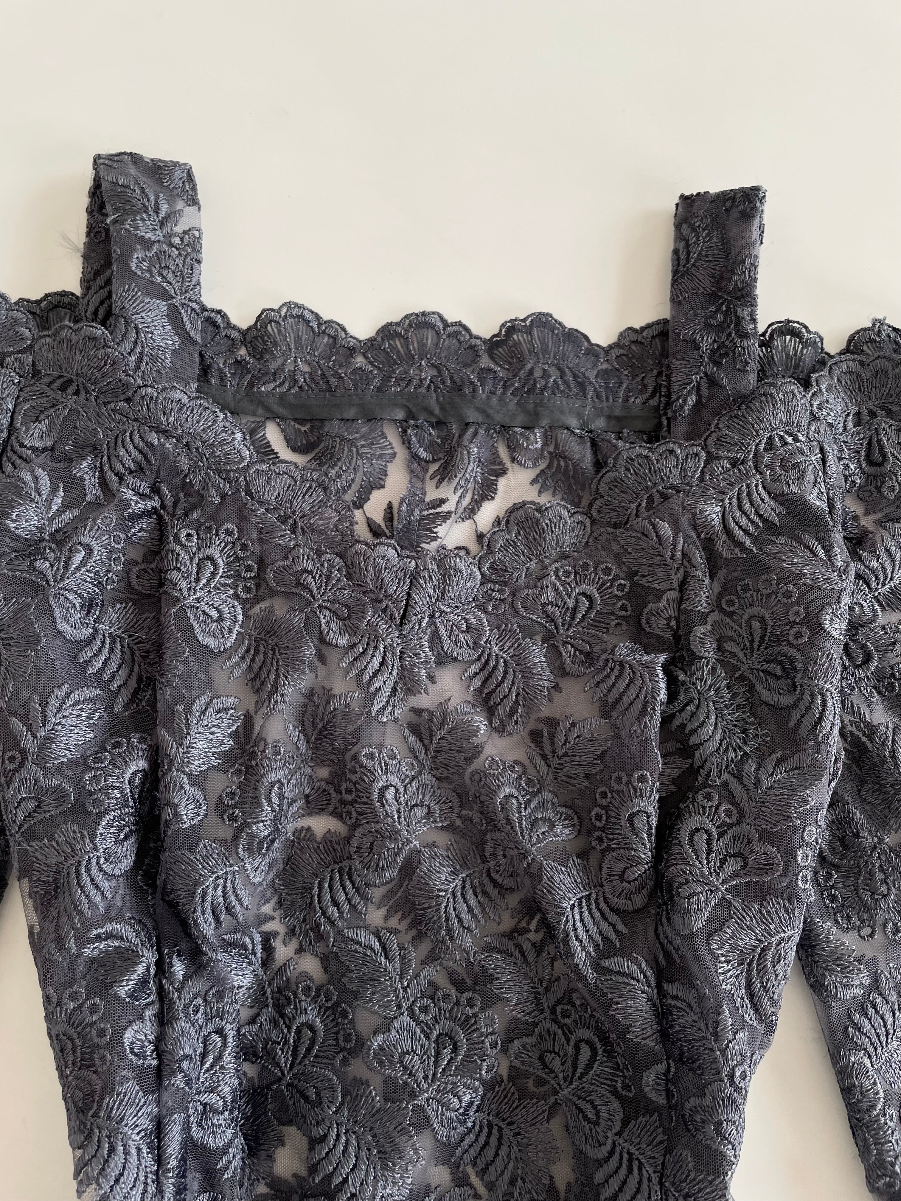 Vintage Lace Top-Bust 38 - Image 2