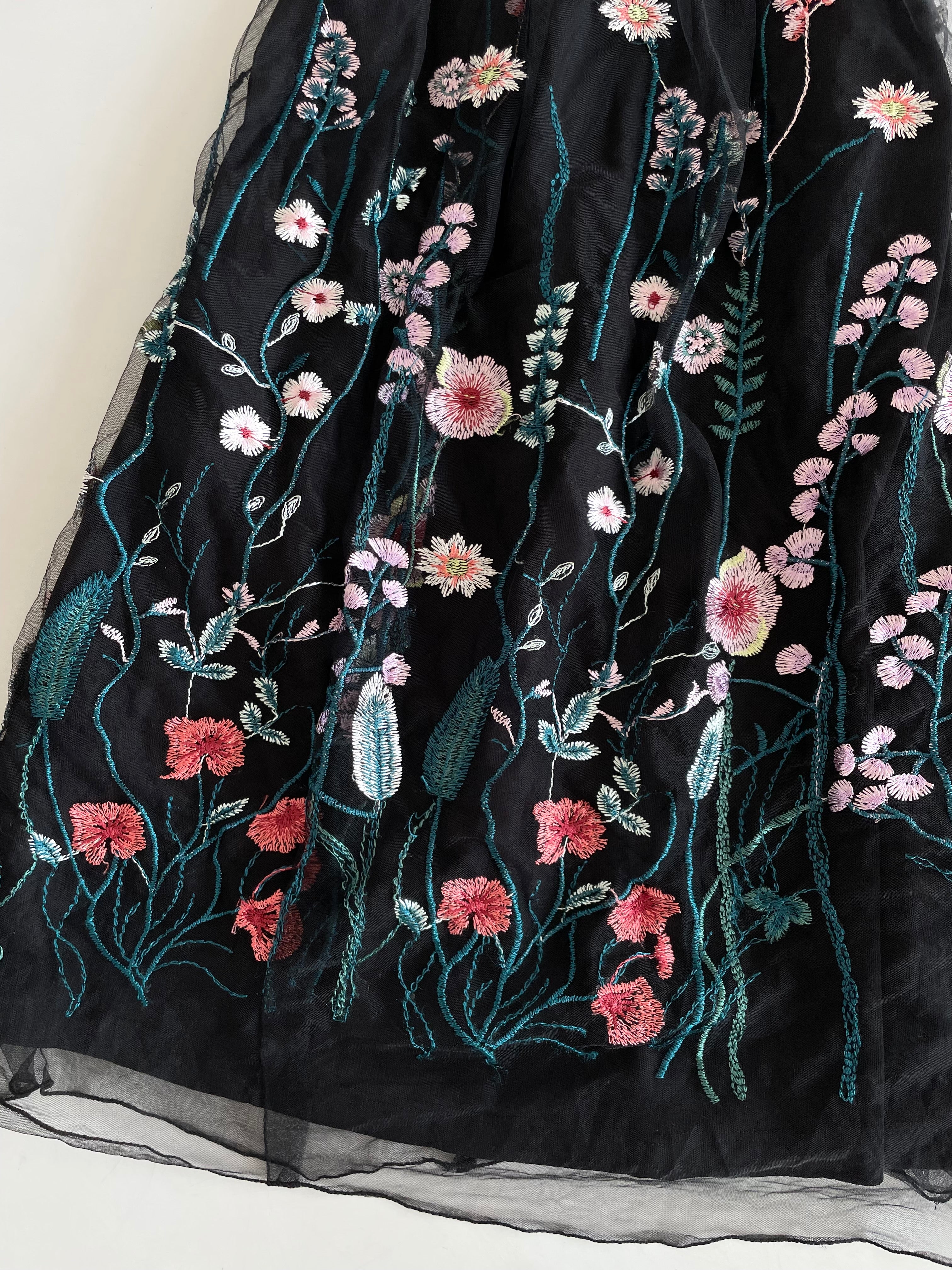 H&M Embroidered Tulle Skirt-Waist 27 - Image 2