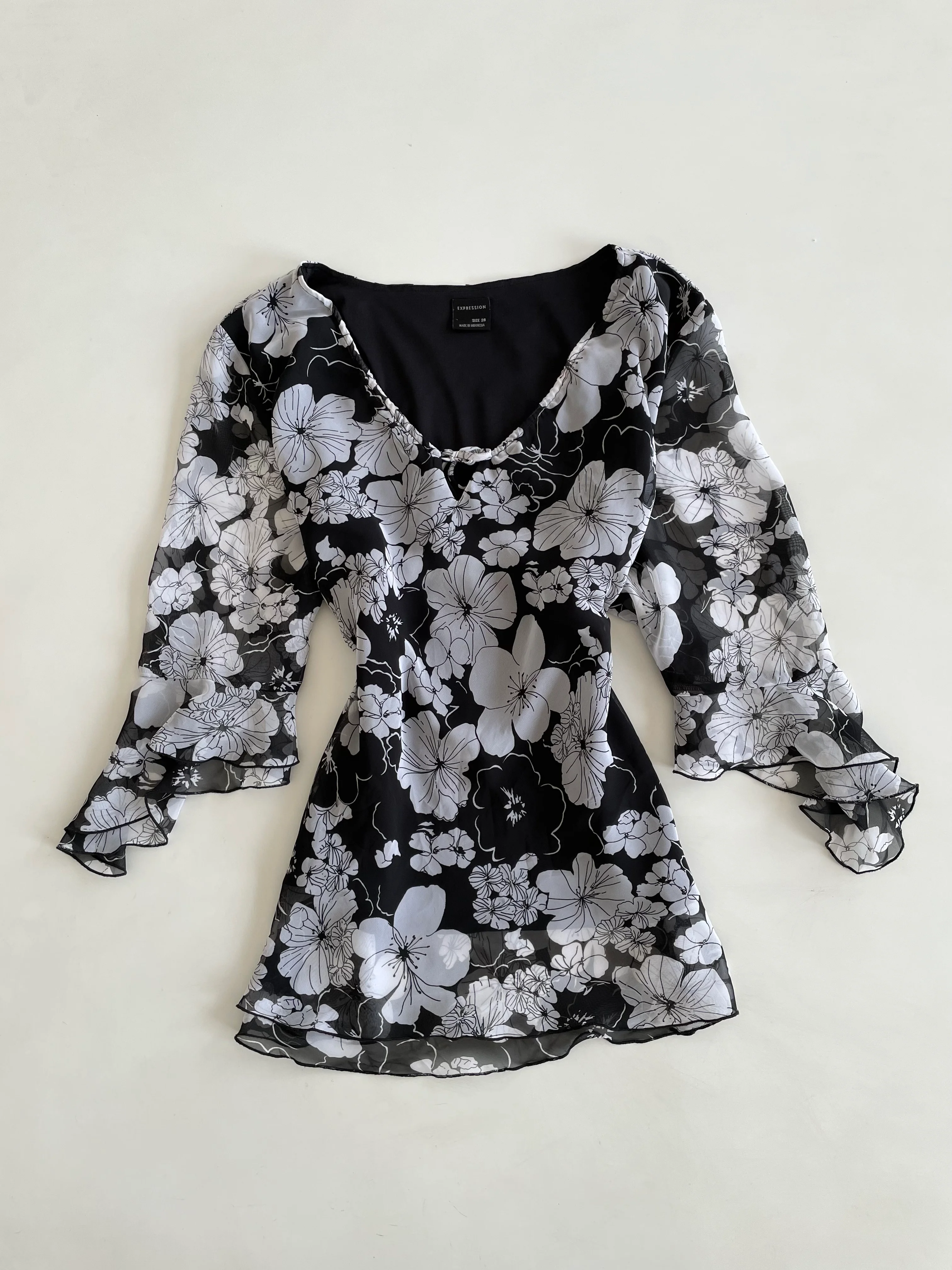 Expression Vintage Top-Bust 50