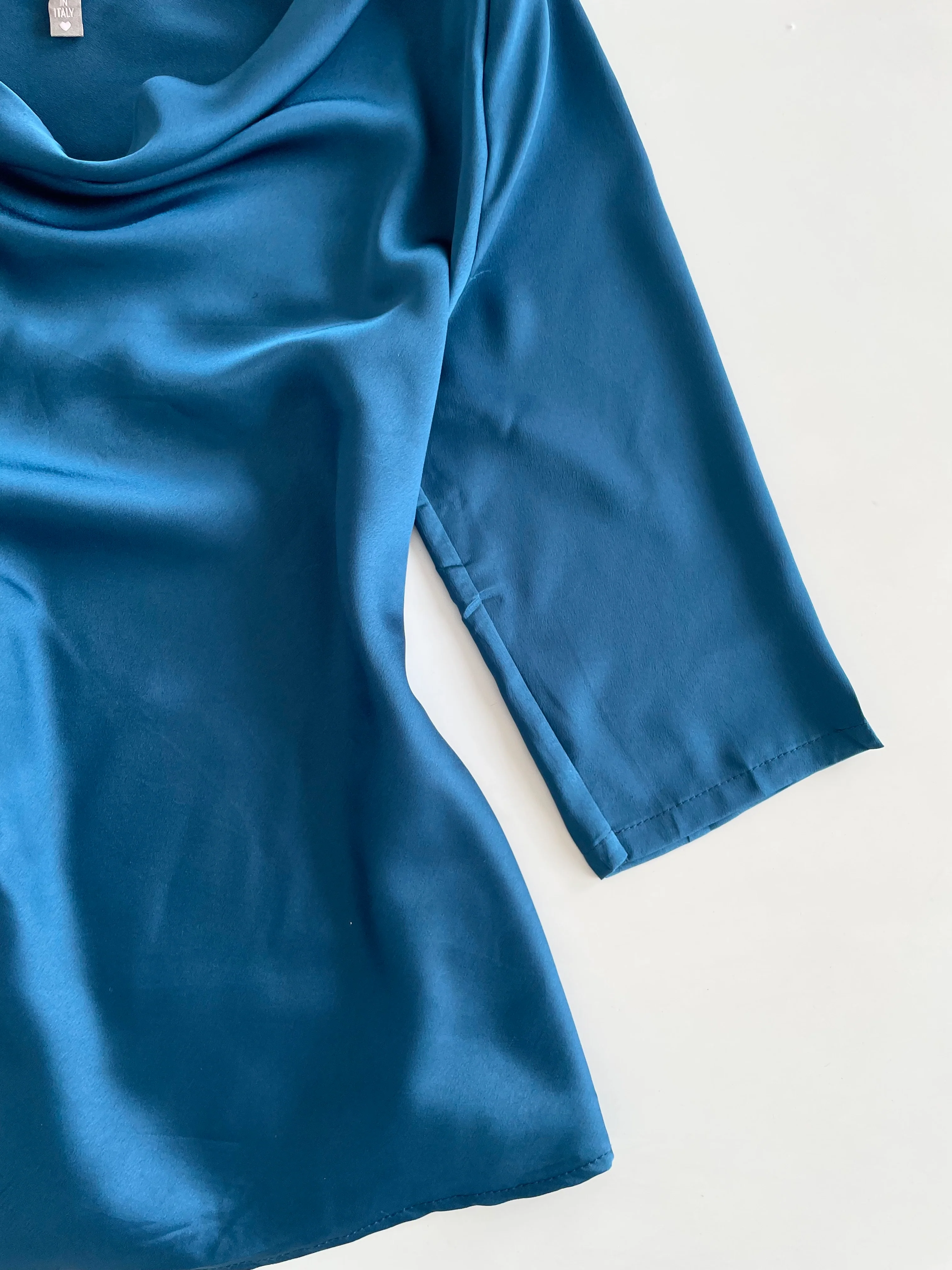 Satin Cowl Neck Top-Bust 36 - Image 3