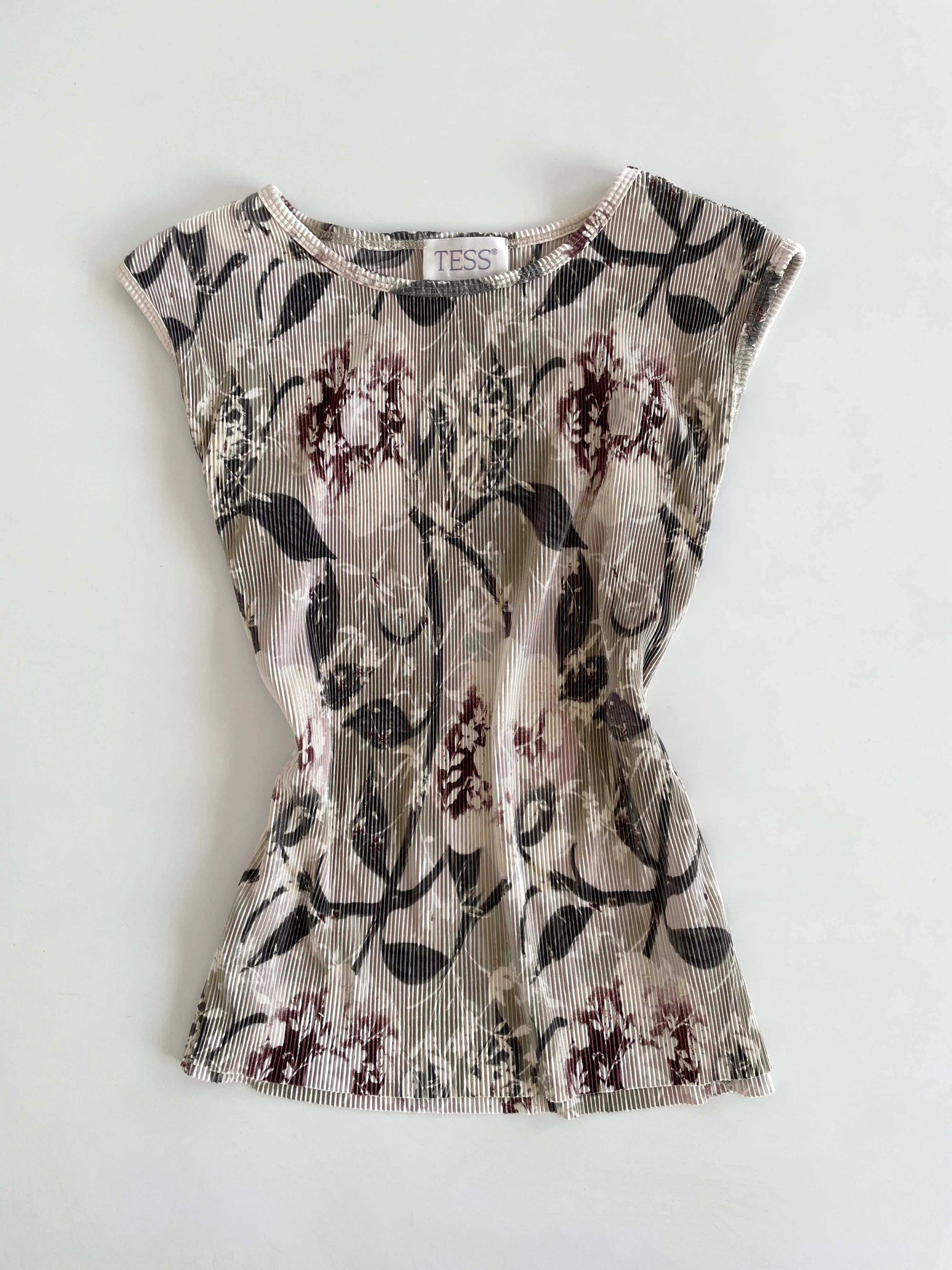 Tess Top-Bust 40 to 42