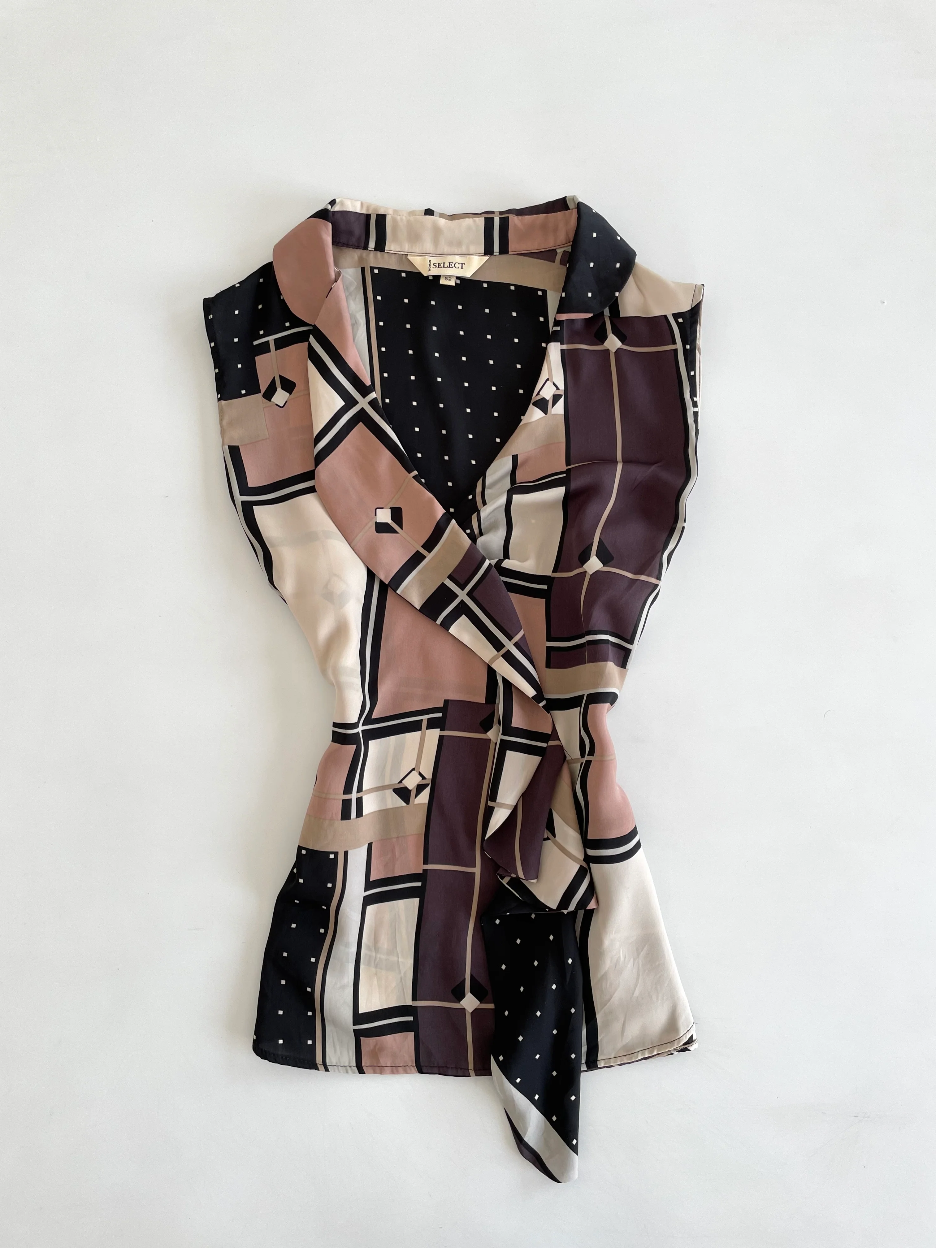 Select Top-Bust 42