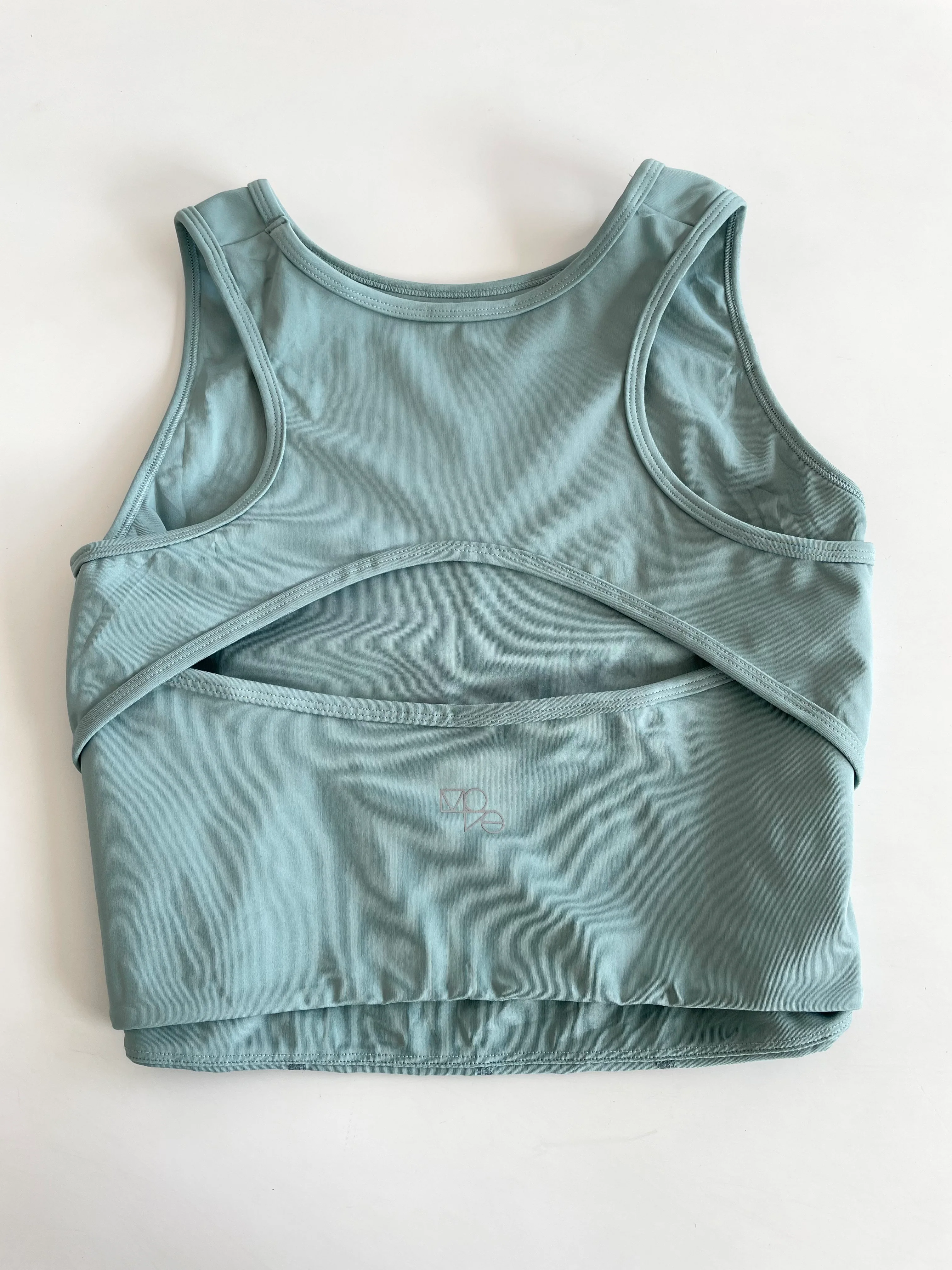 H&M Activewear Top-Bust 38 to 40 - Image 2