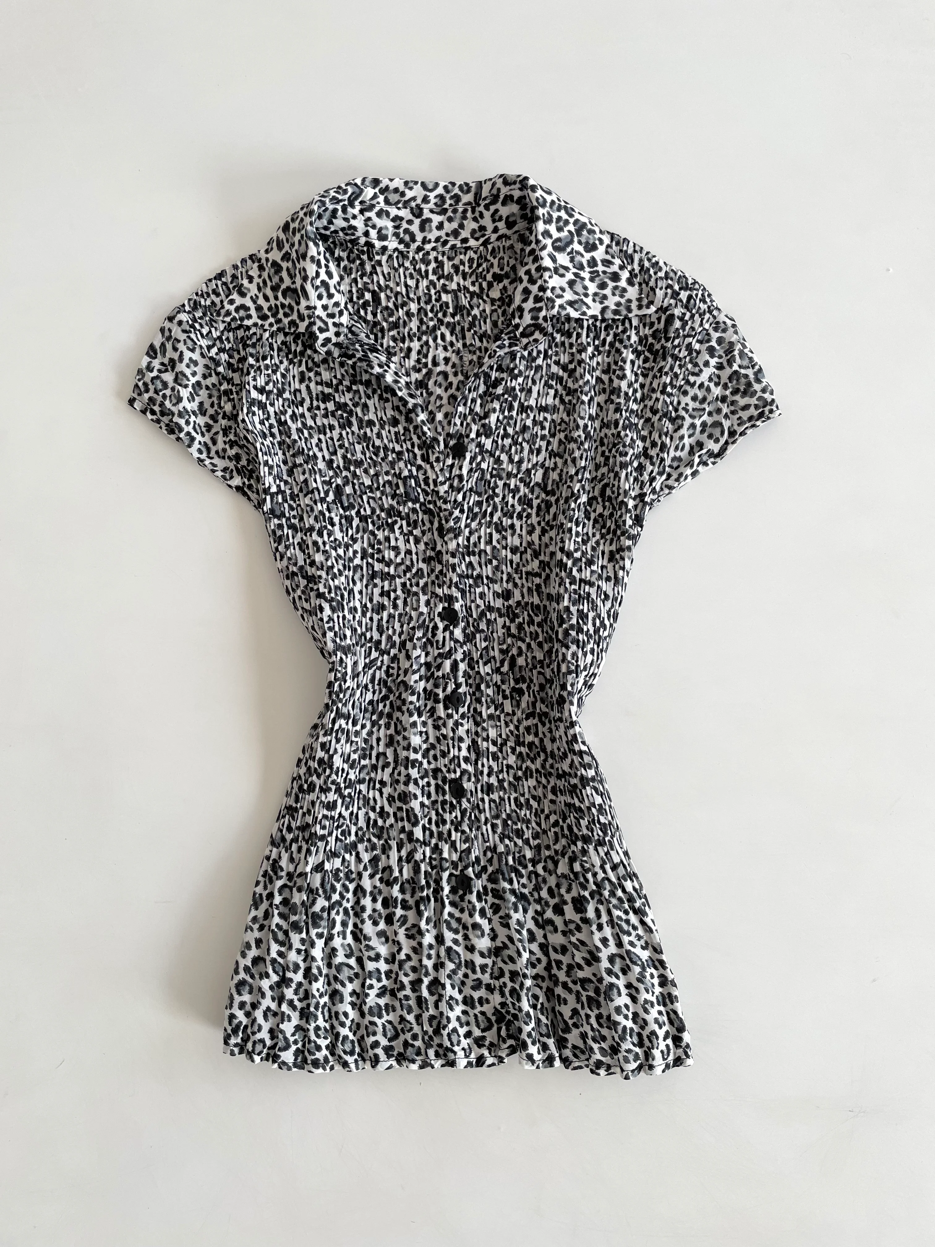 Vintage Pleated Top-Bust 38 to 42
