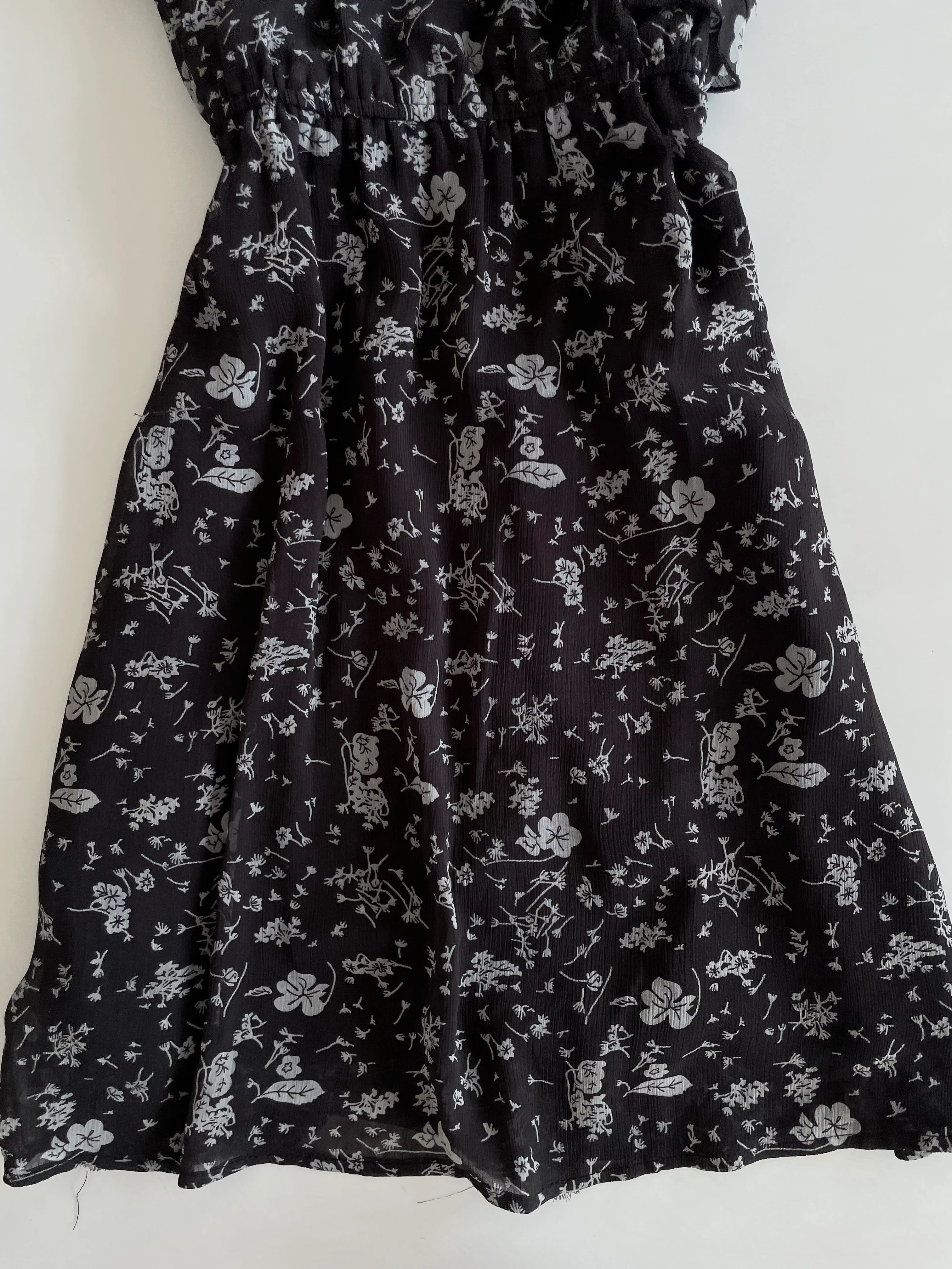 Floral Dress-Bust 34 to 36 - Image 3