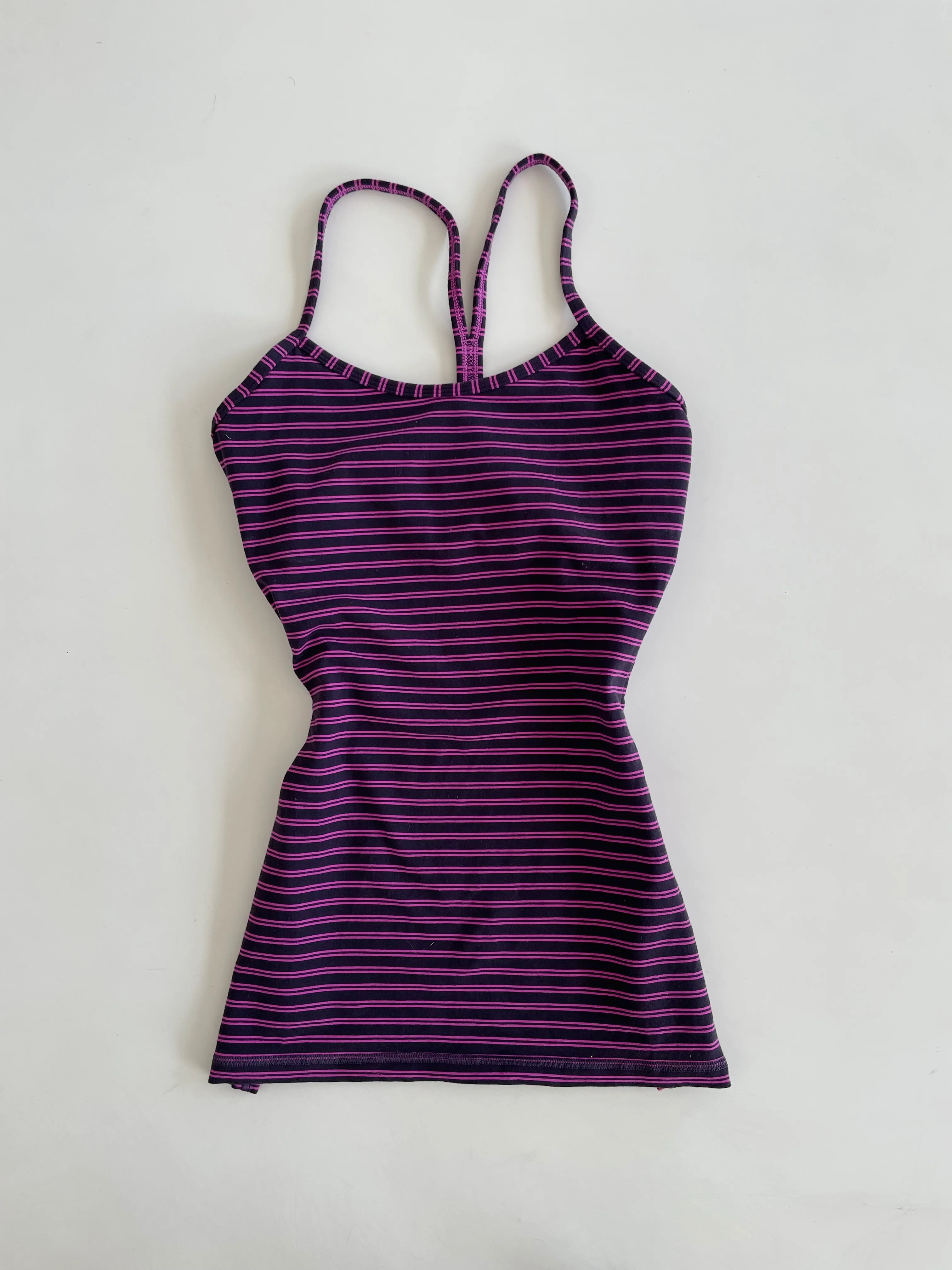 Lululemon Activewear Top-Bust 28 to 30
