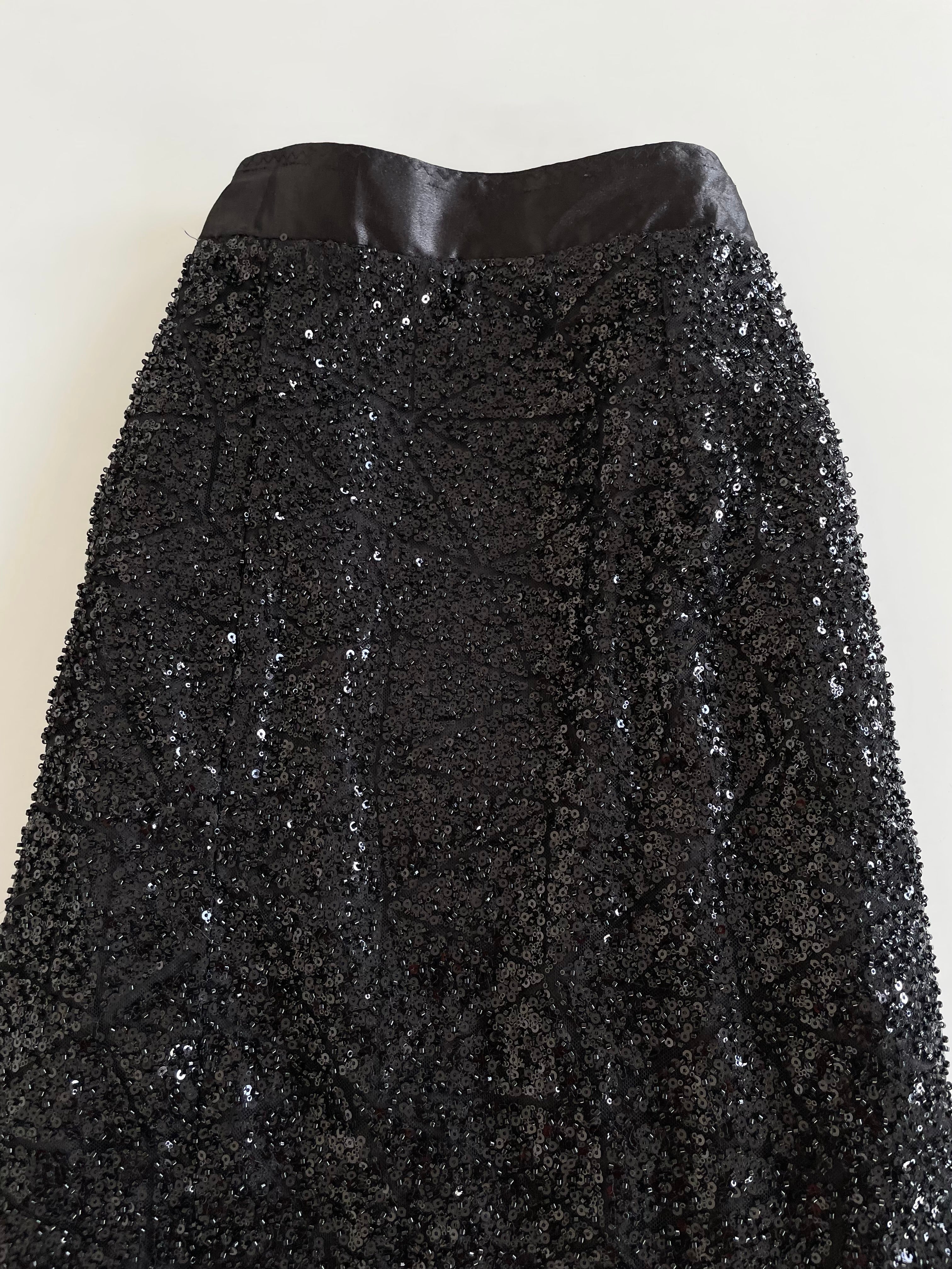Heavily Embroidered Lacy Sequin Skirt -Bust 34 - Image 2