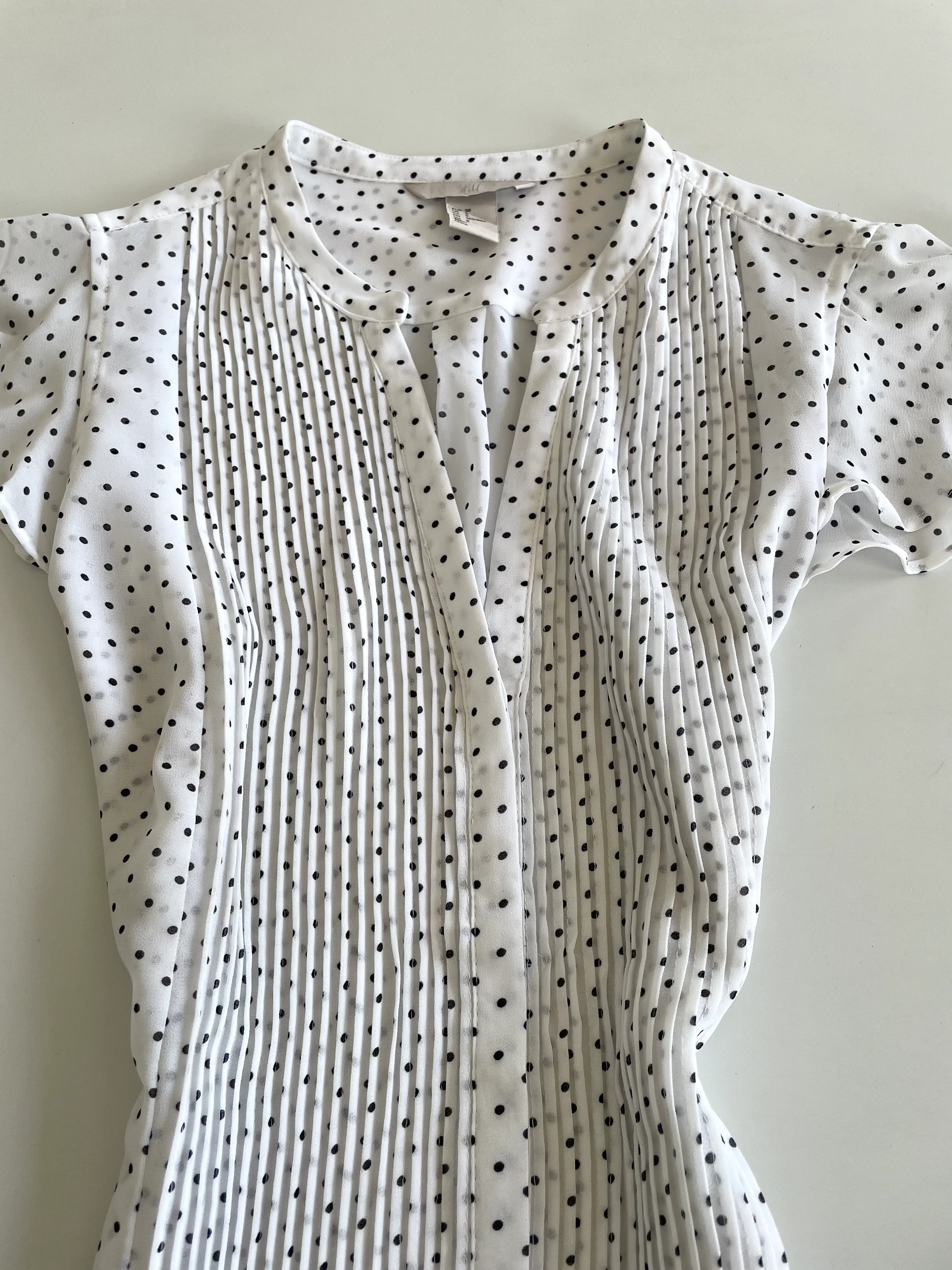 H&M Polka Dot Sheer Top-Bust 38 - Image 3