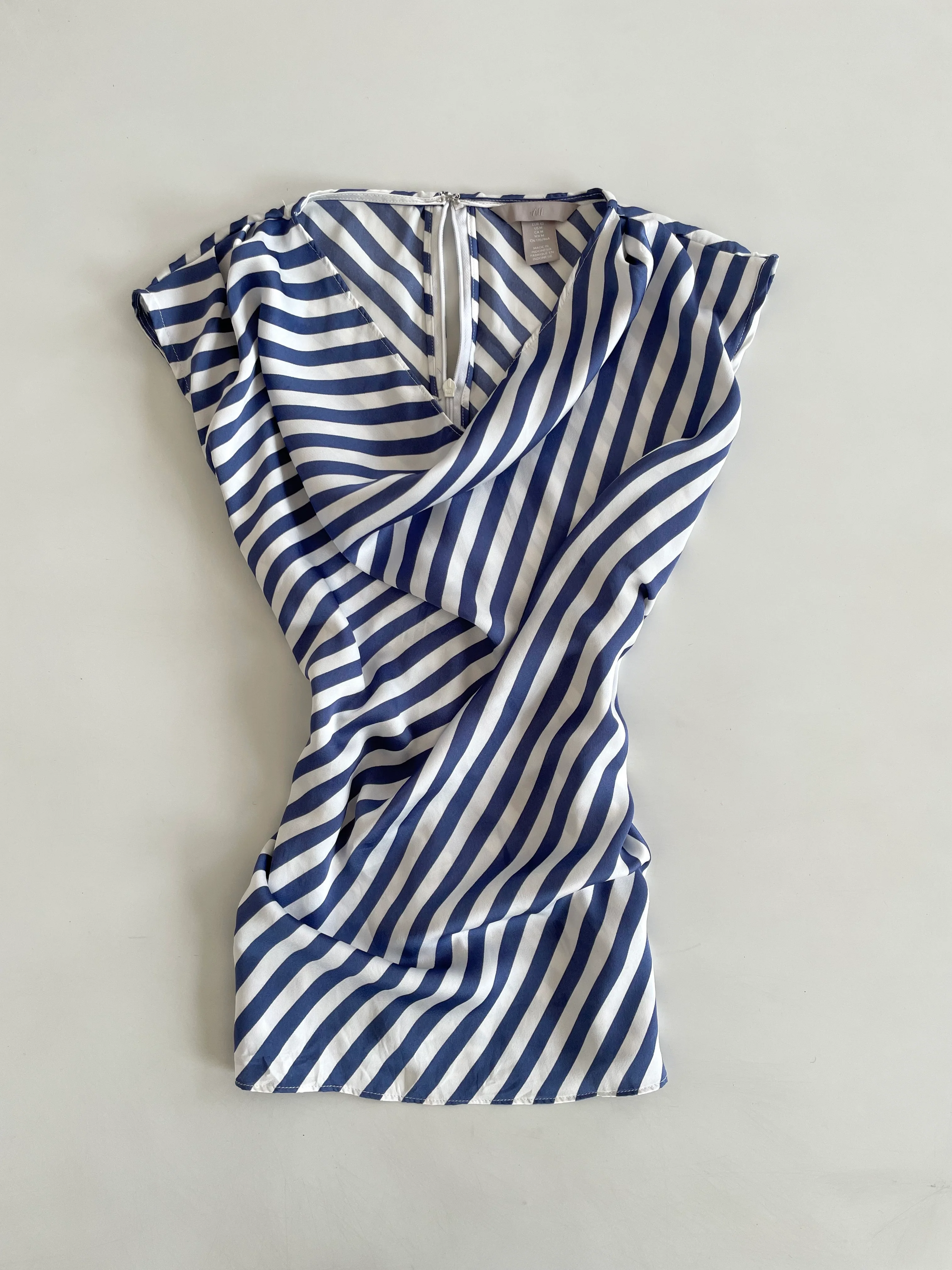H&M Cowl Neck Top-Bust 38