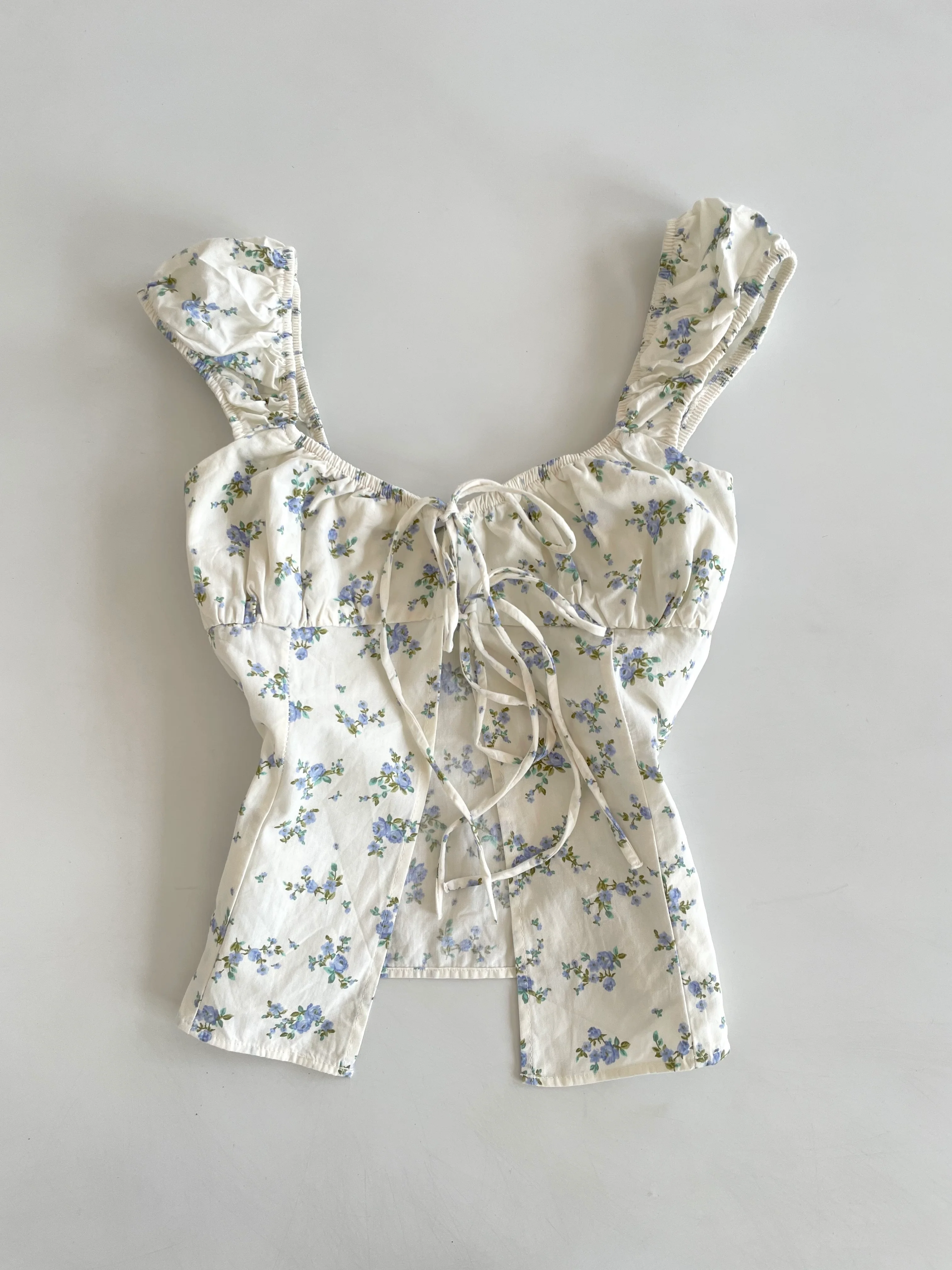 Bershka Top-Bust 28