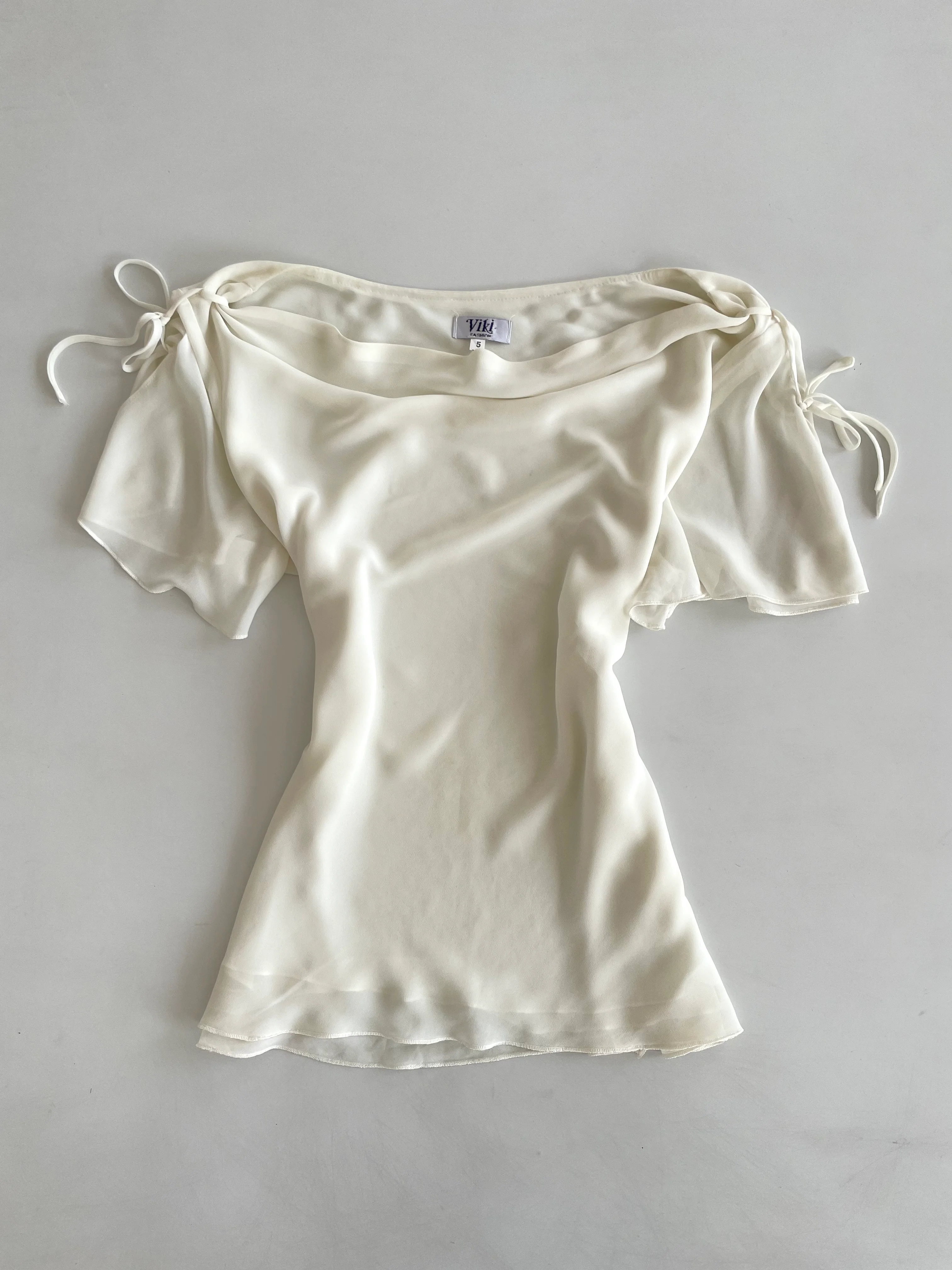 Viki Sheer Top-Bust 48 to 50
