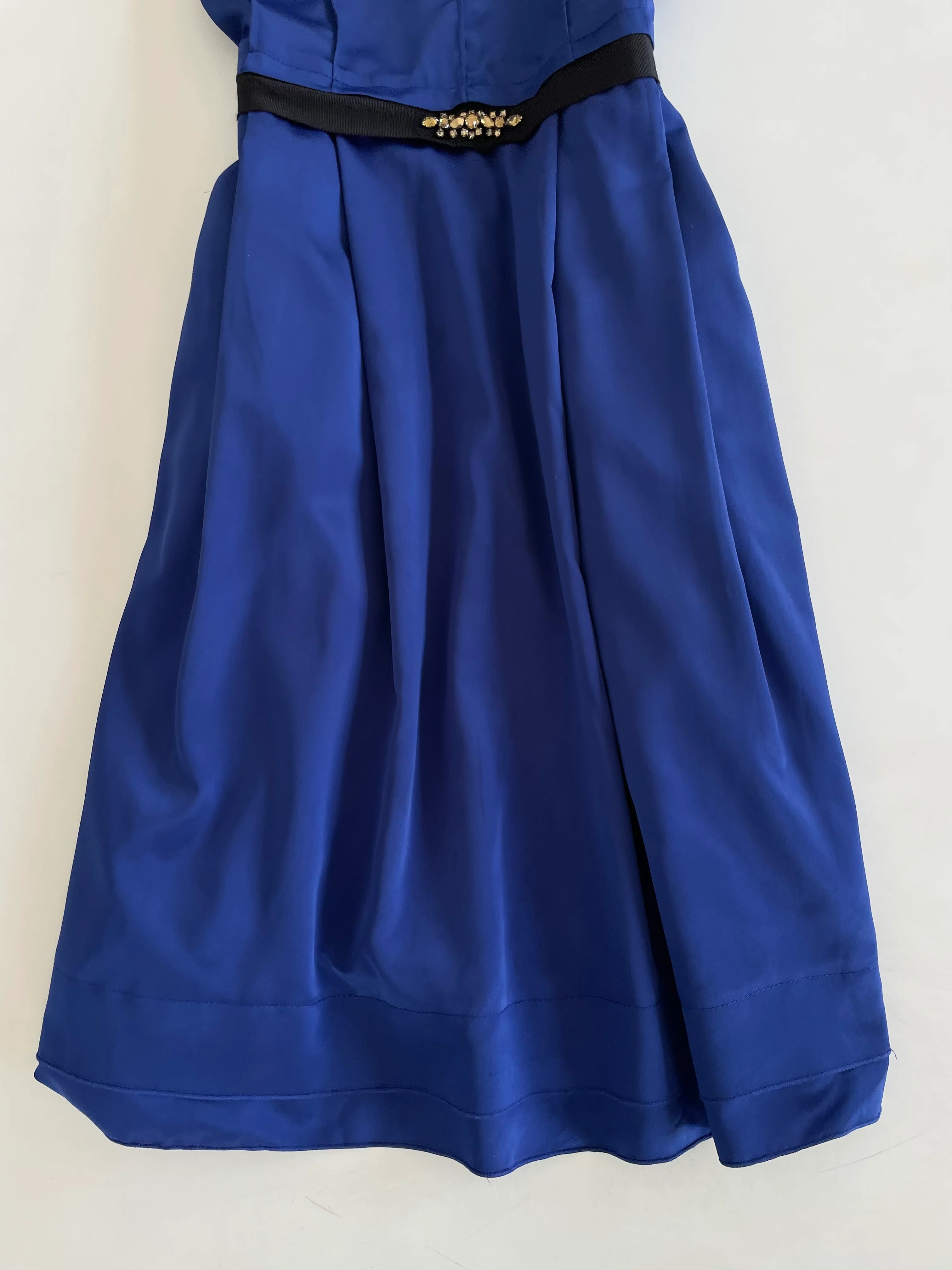 Vera Wang Dress-Bust 40 - Image 3