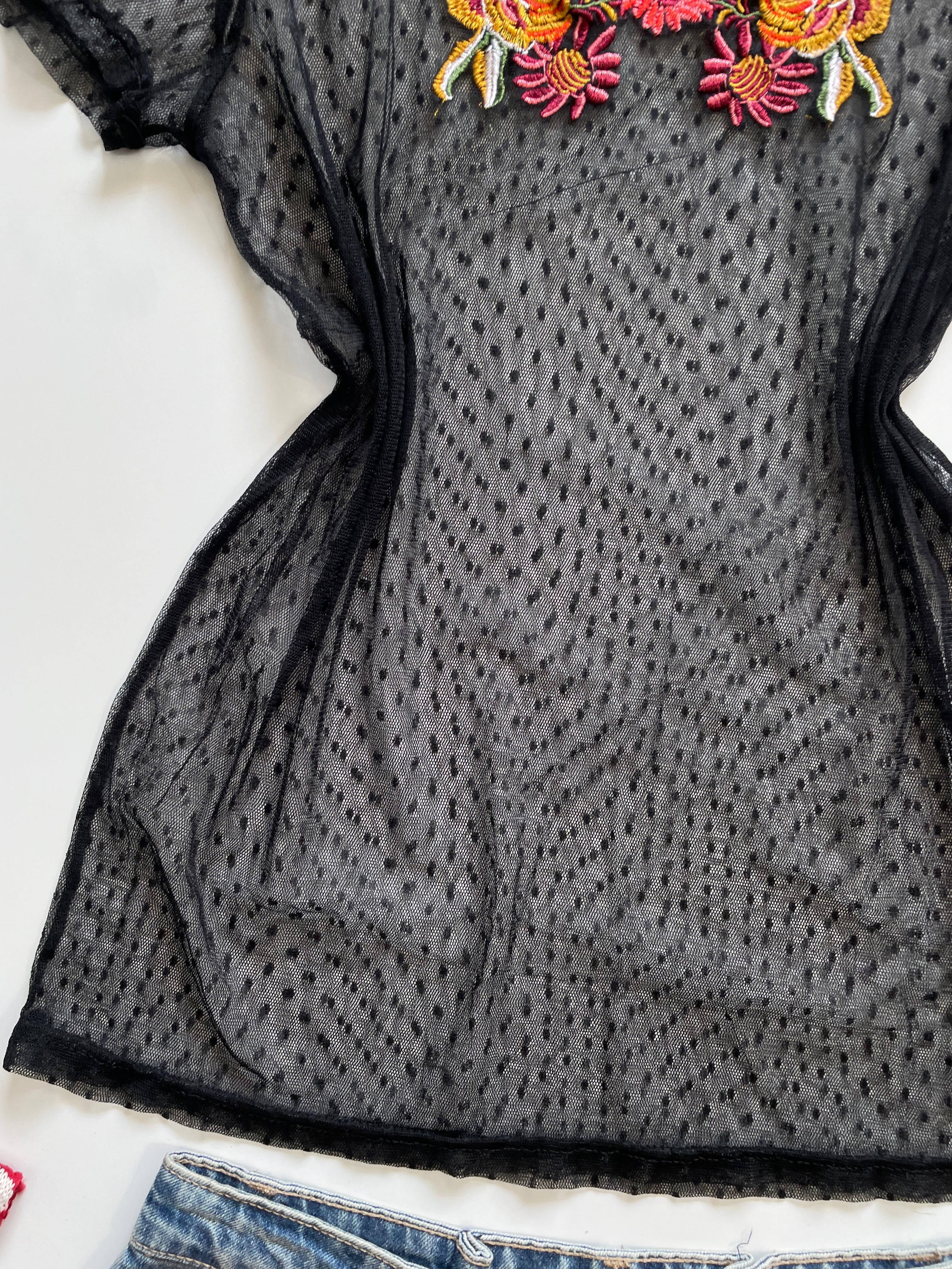 Sheer Top-Bust 36 to 38 - Image 3