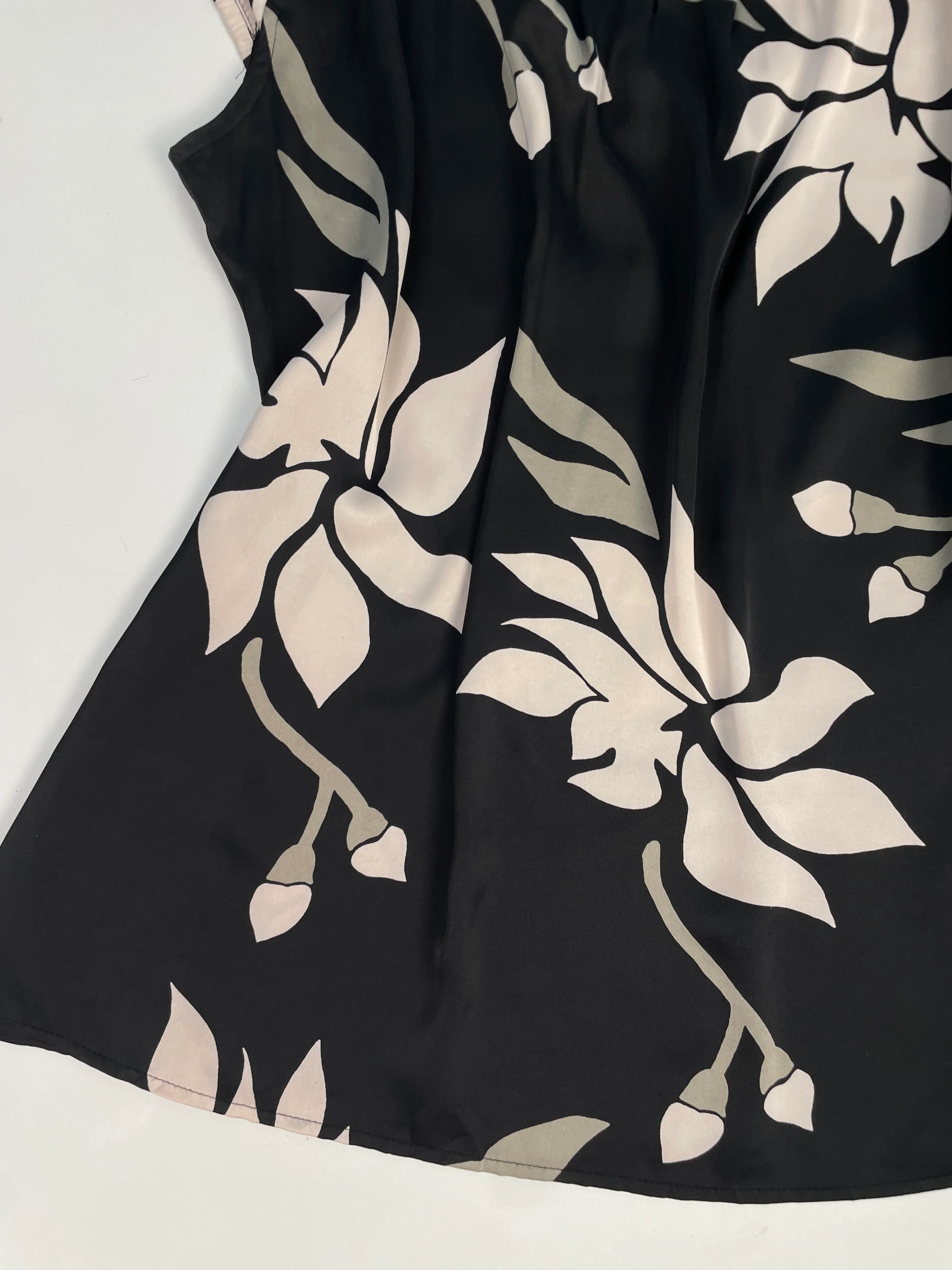 Comma Top-Bust 40 - Image 3