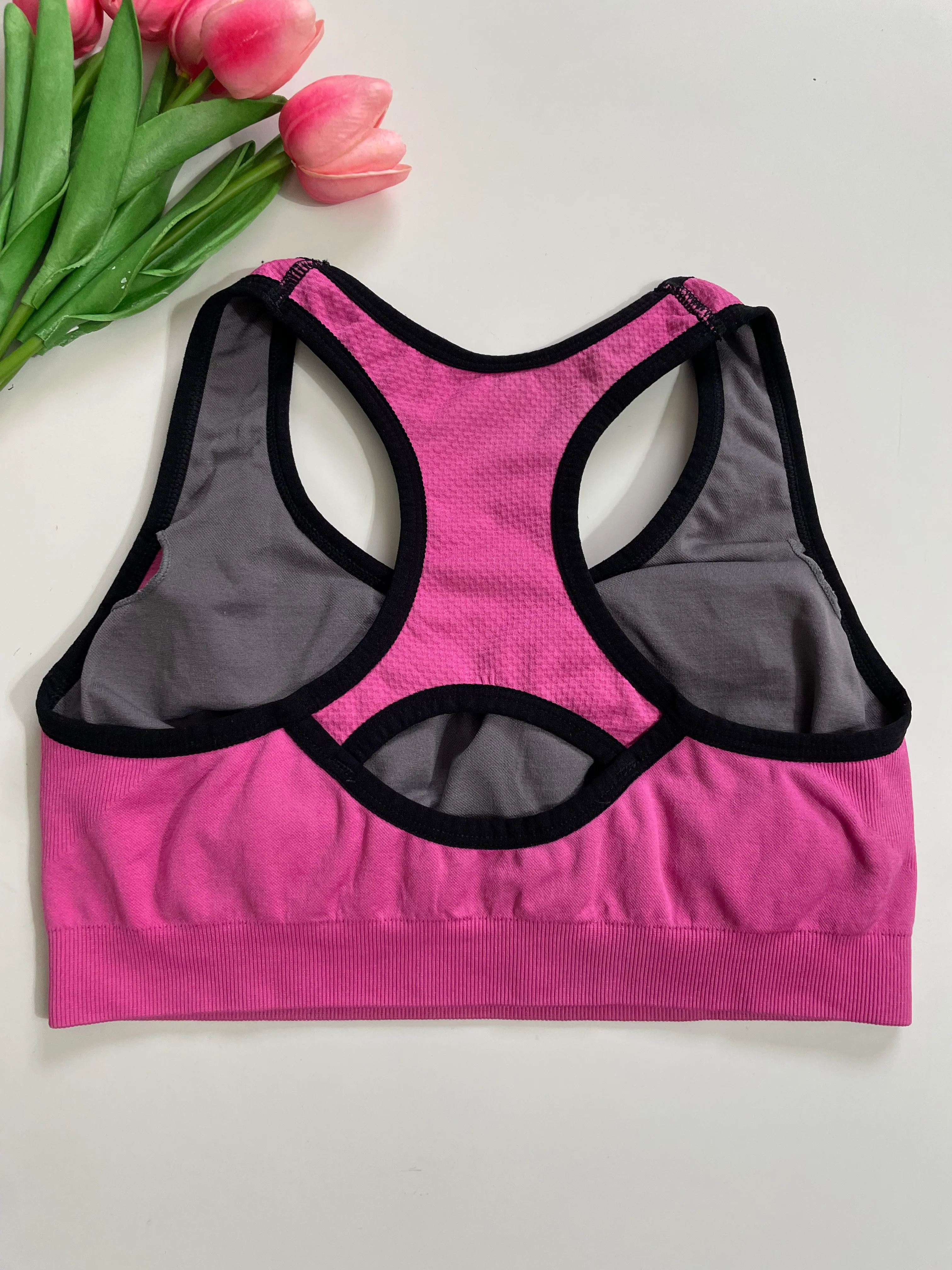 Pink Sports Bra-Bust 30 to 34 - Image 3